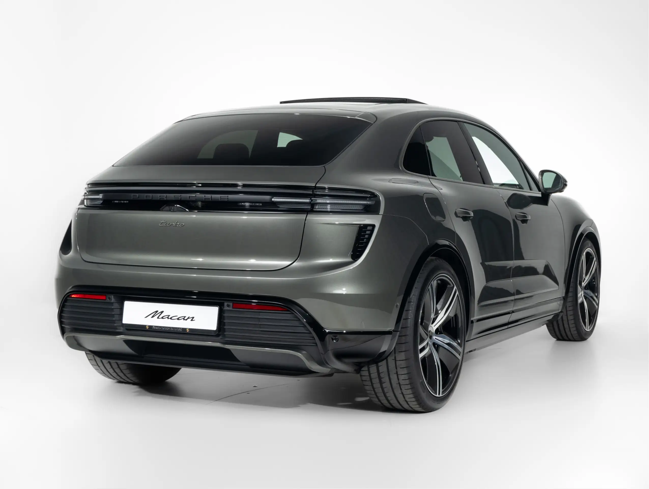 Porsche - Macan