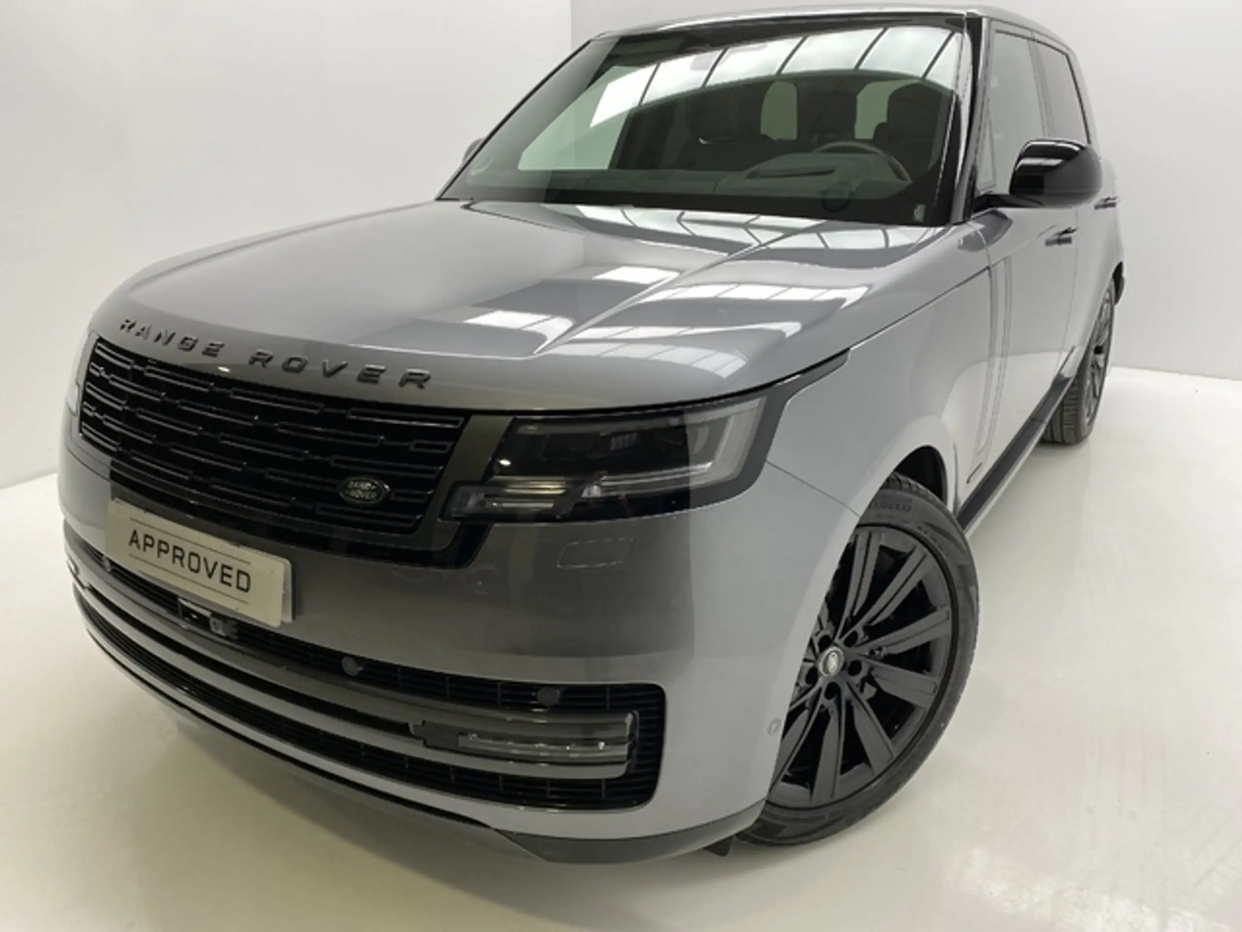 Land Rover - Range Rover