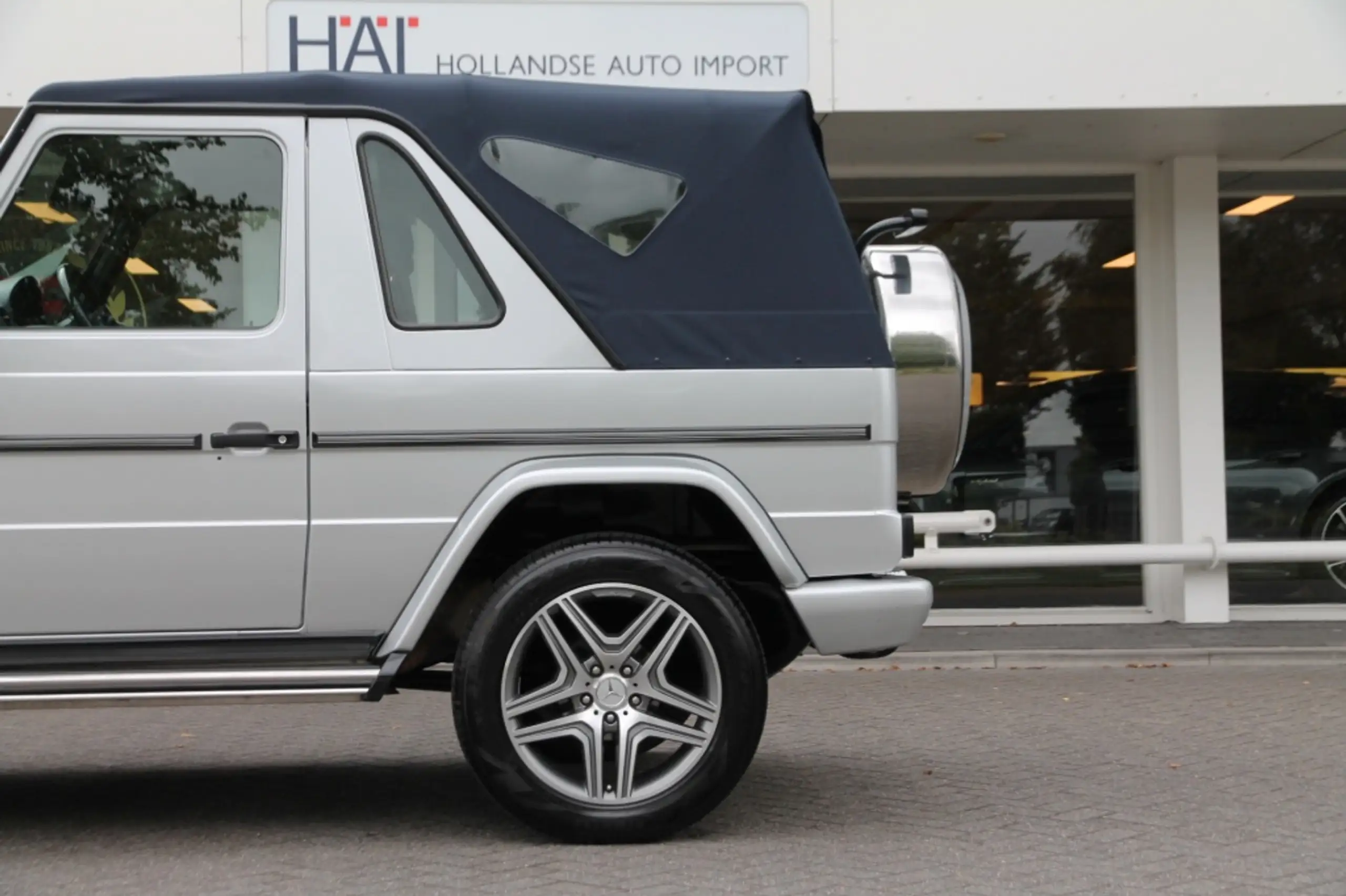 Mercedes-Benz - G 500