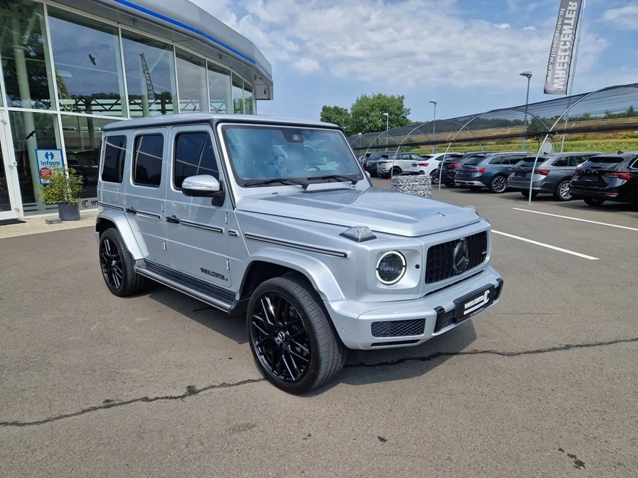 Mercedes-Benz - G 350