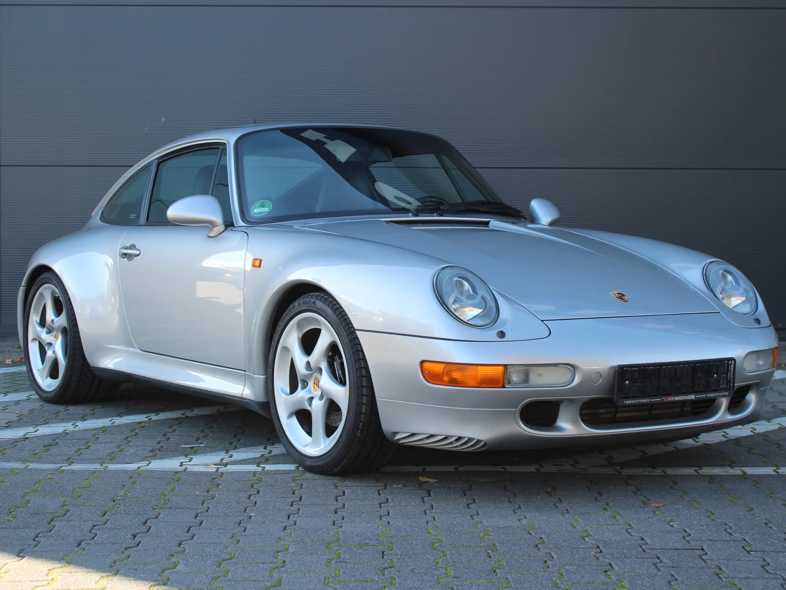 Porsche - 993