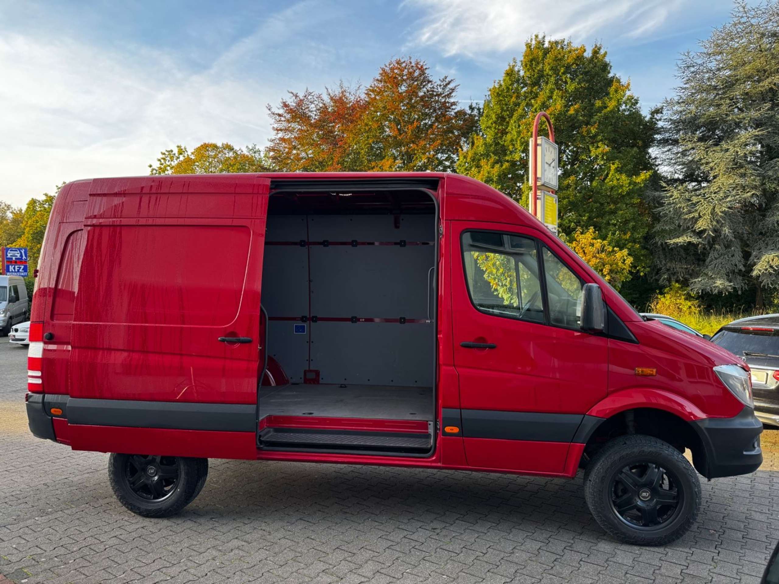 Mercedes-Benz - Sprinter