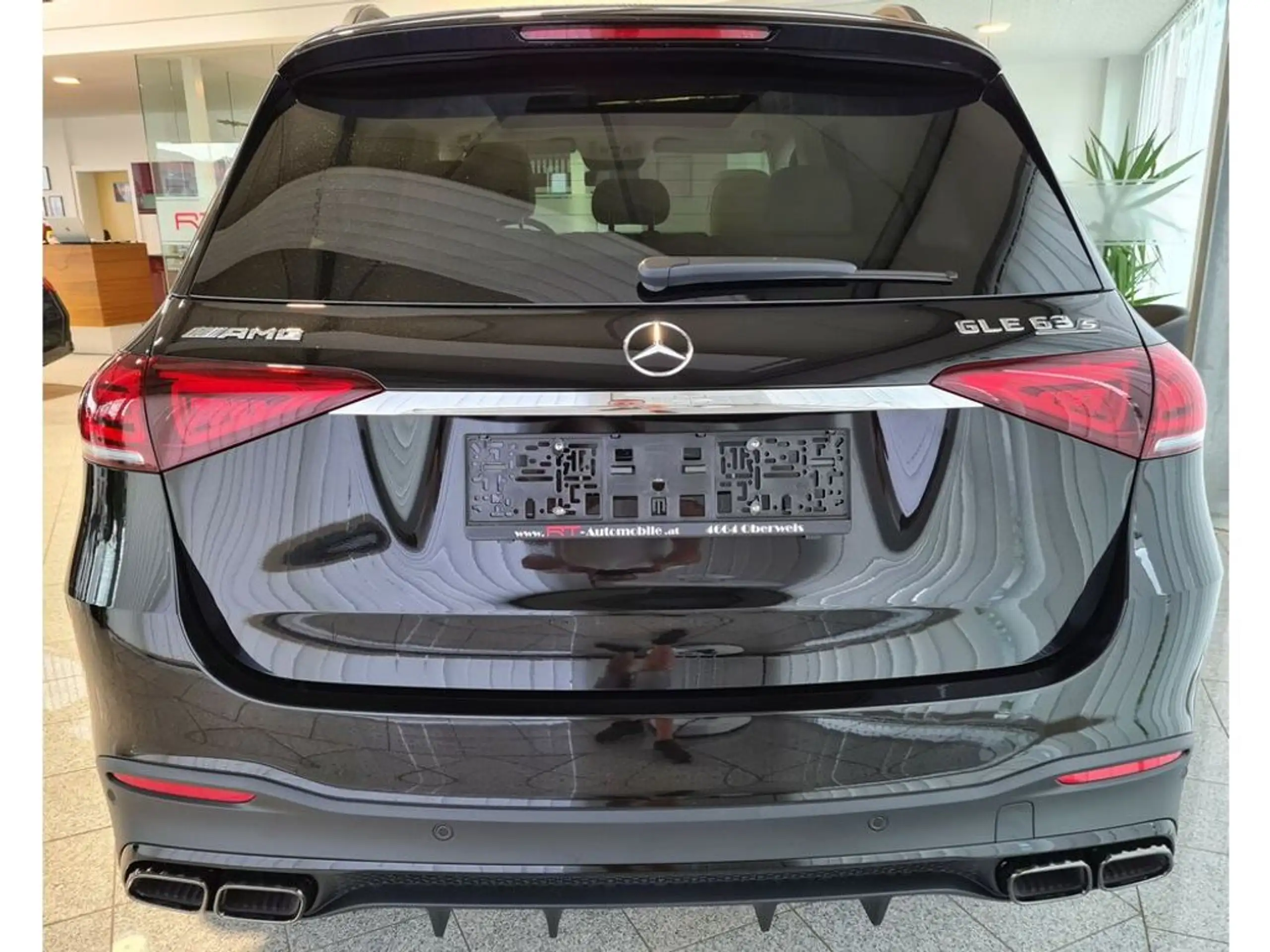 Mercedes-Benz - GLE 63 AMG