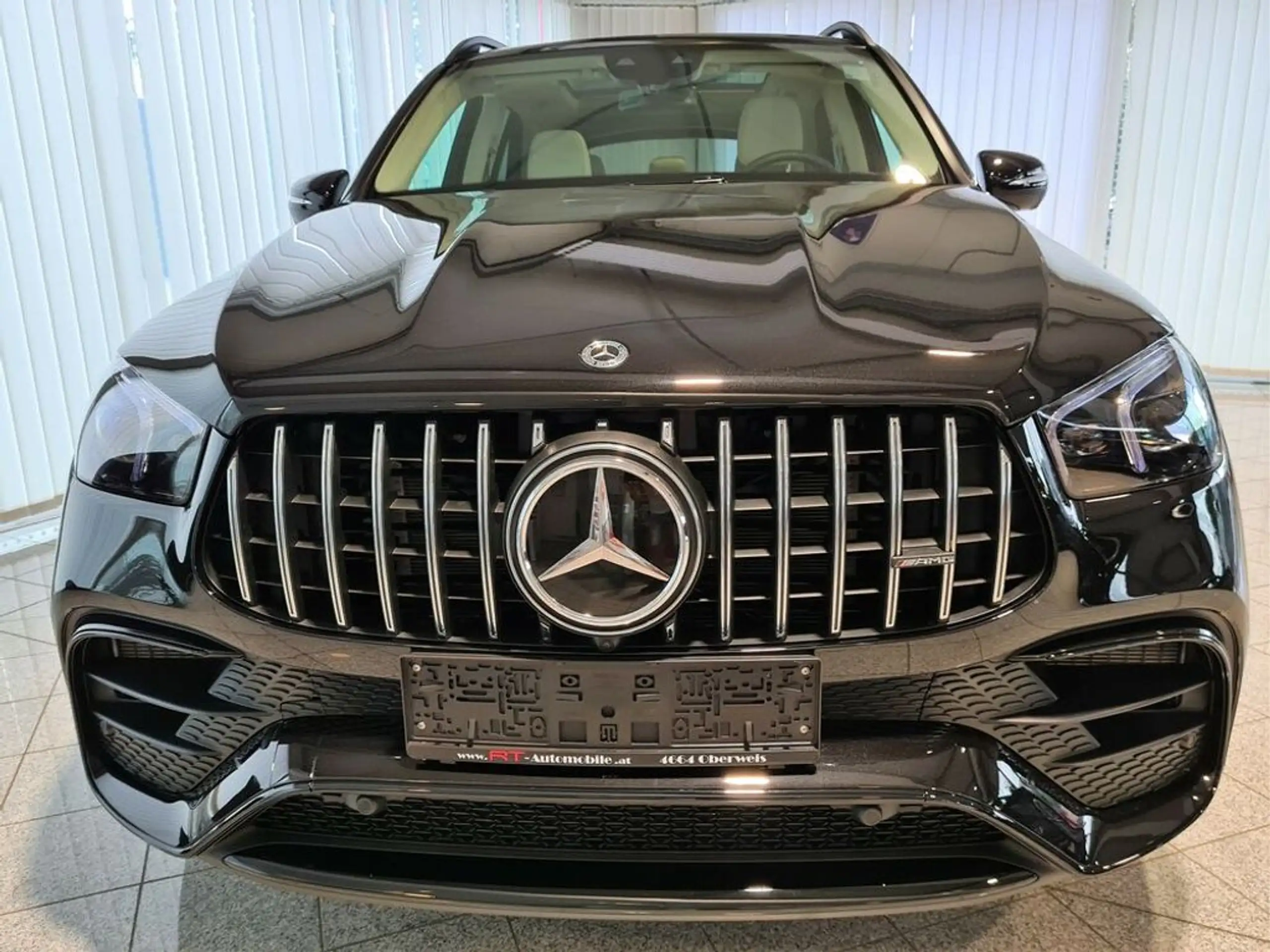 Mercedes-Benz - GLE 63 AMG