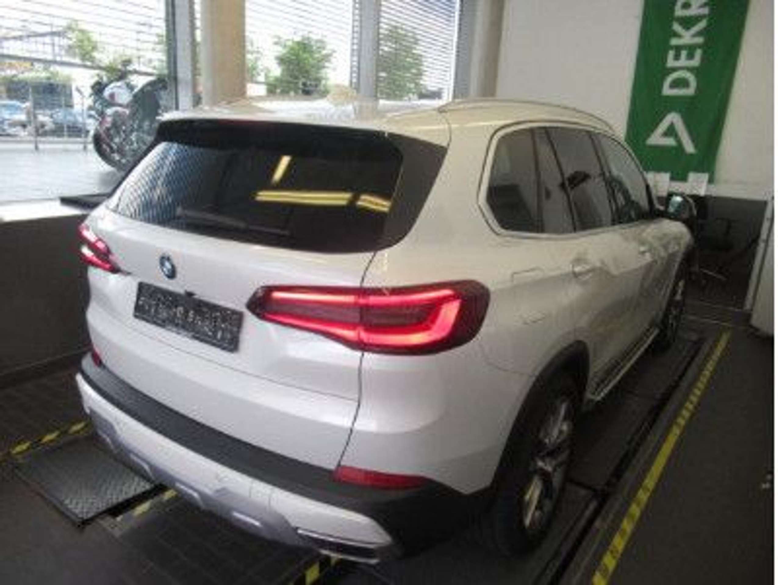 BMW - X5