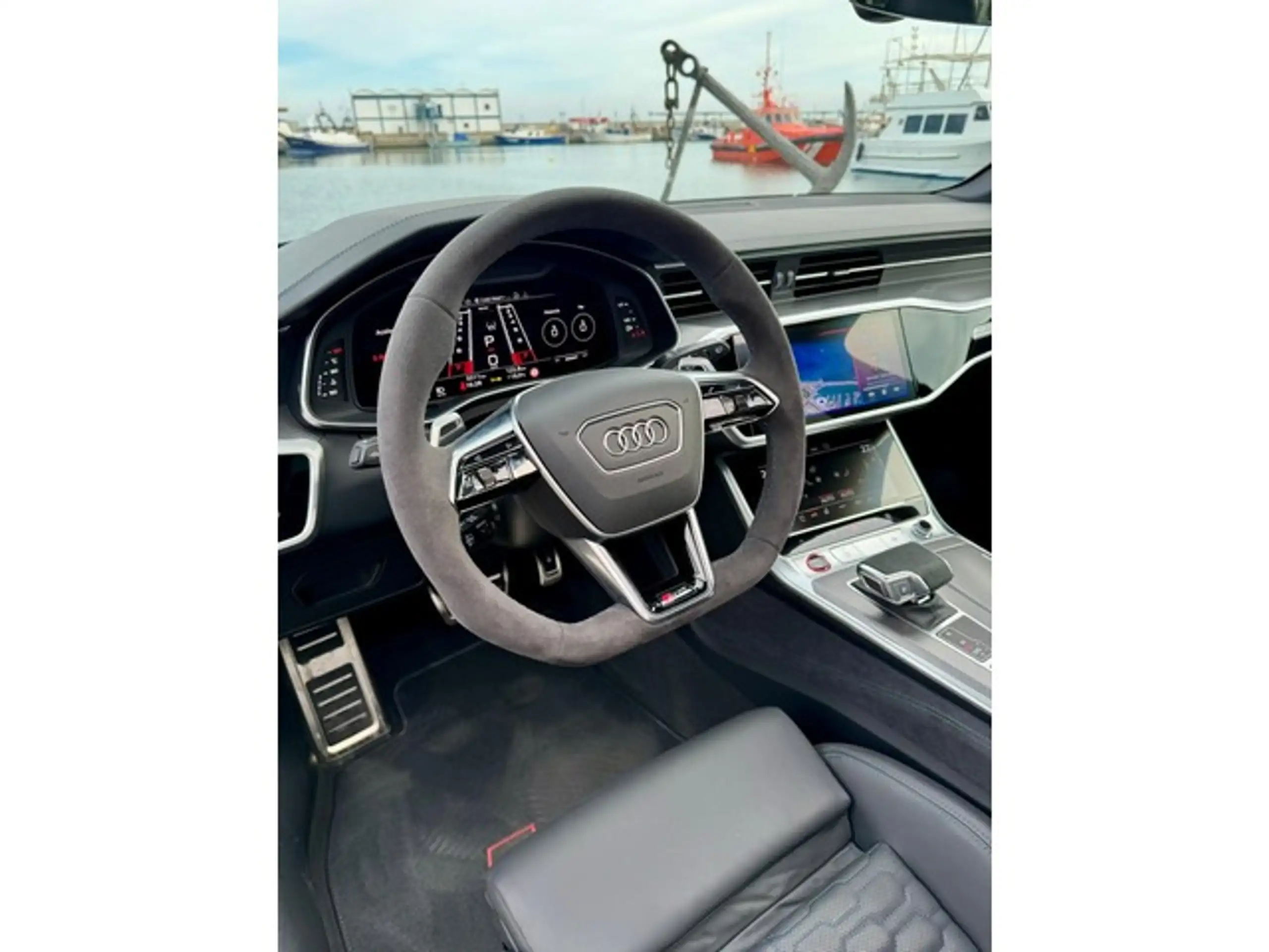 Audi - A6