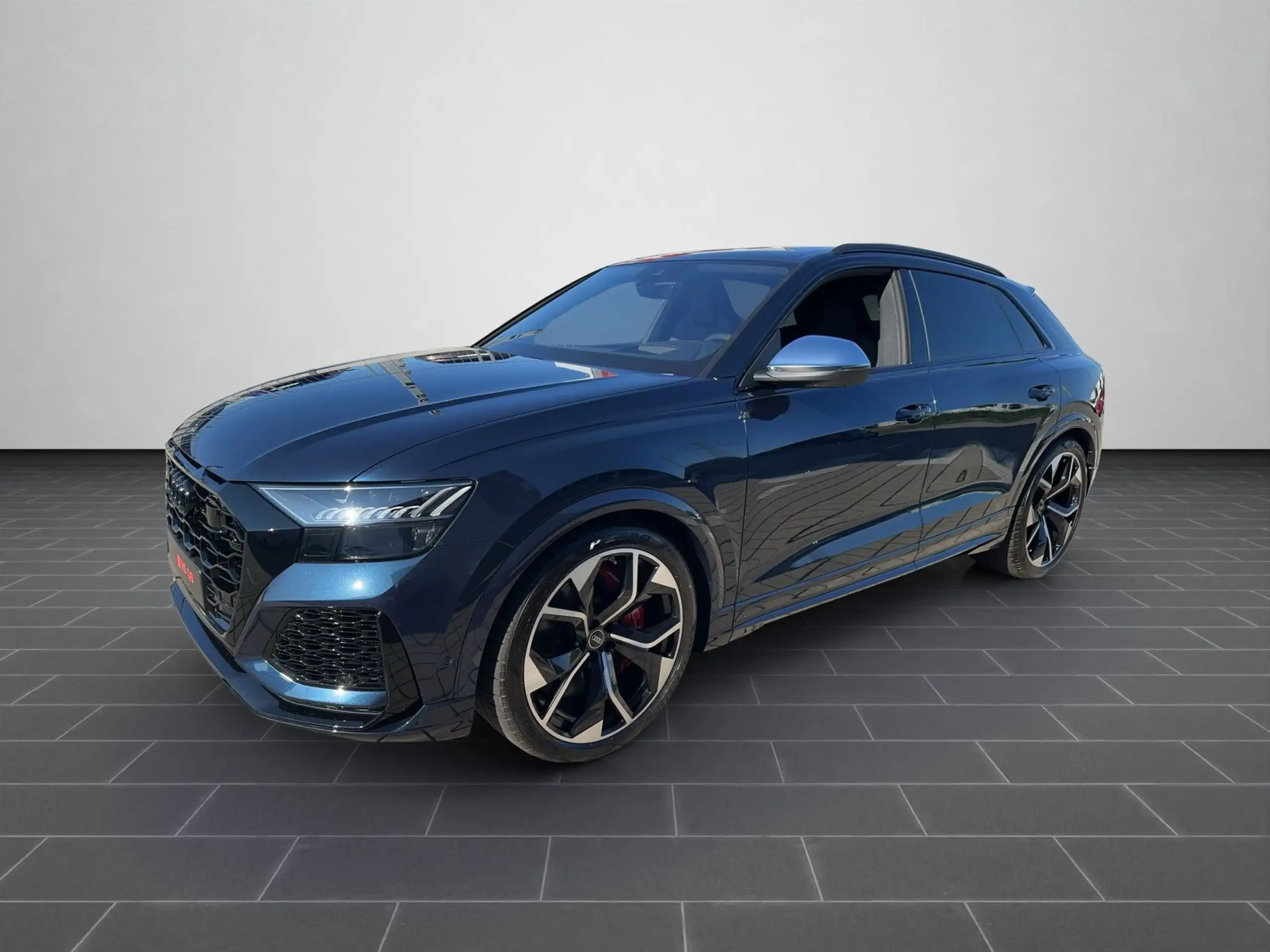 Audi - RS Q8