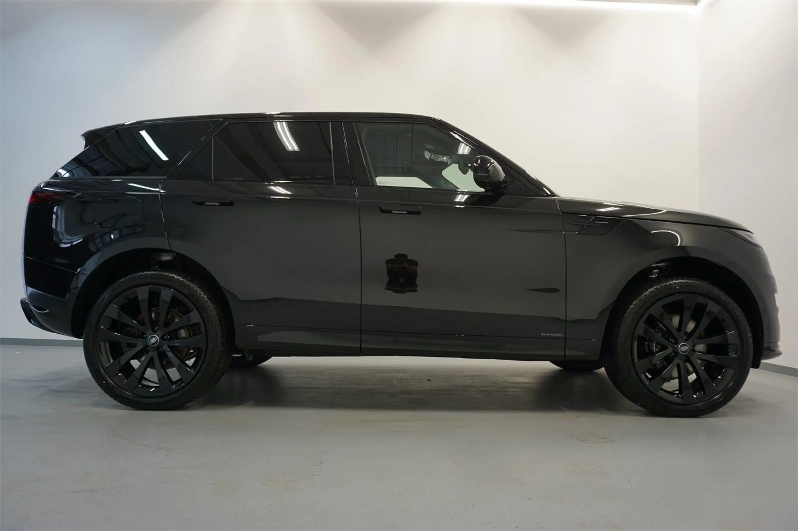 Land Rover - Range Rover Sport