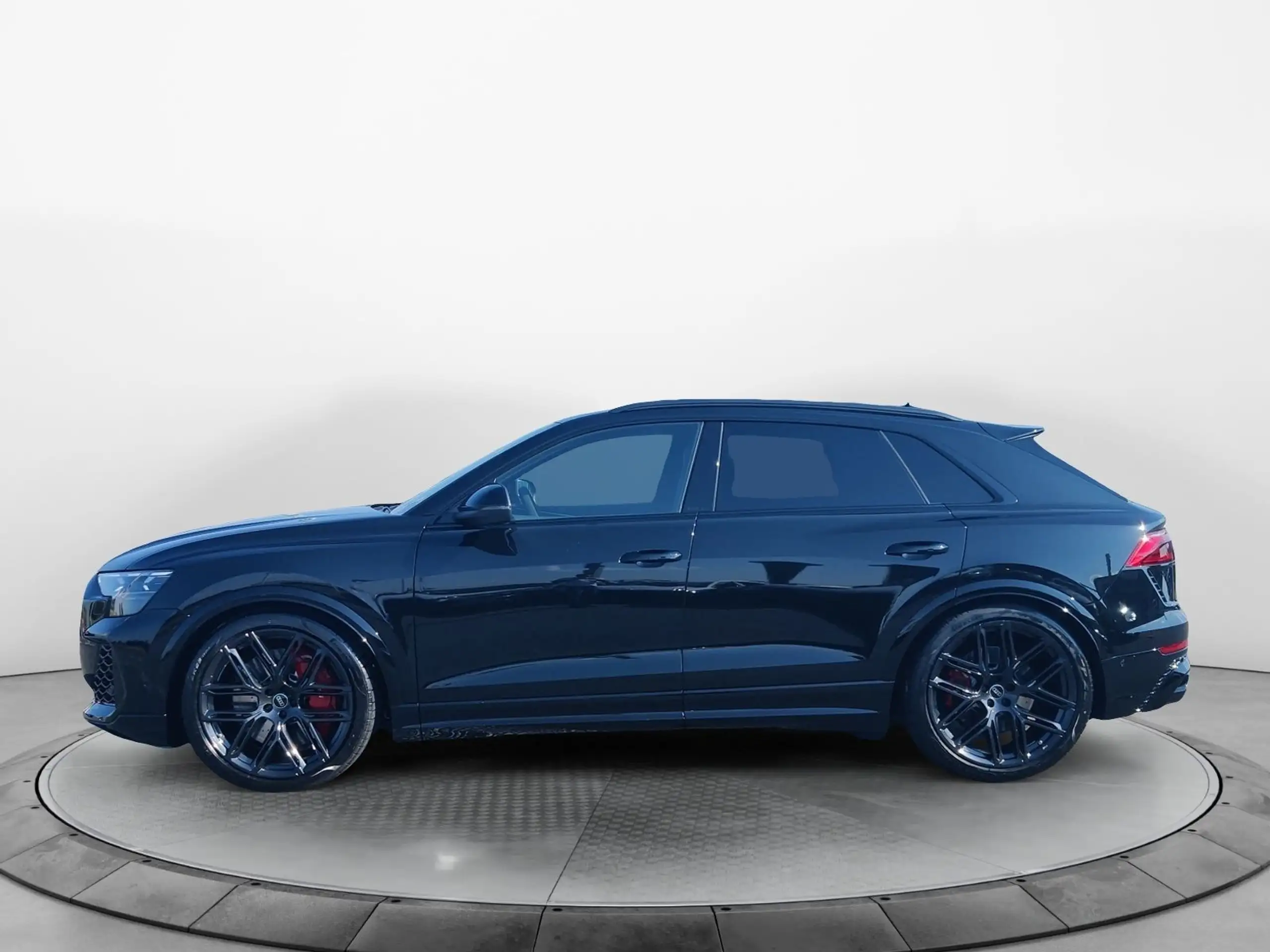 Audi - RS Q8