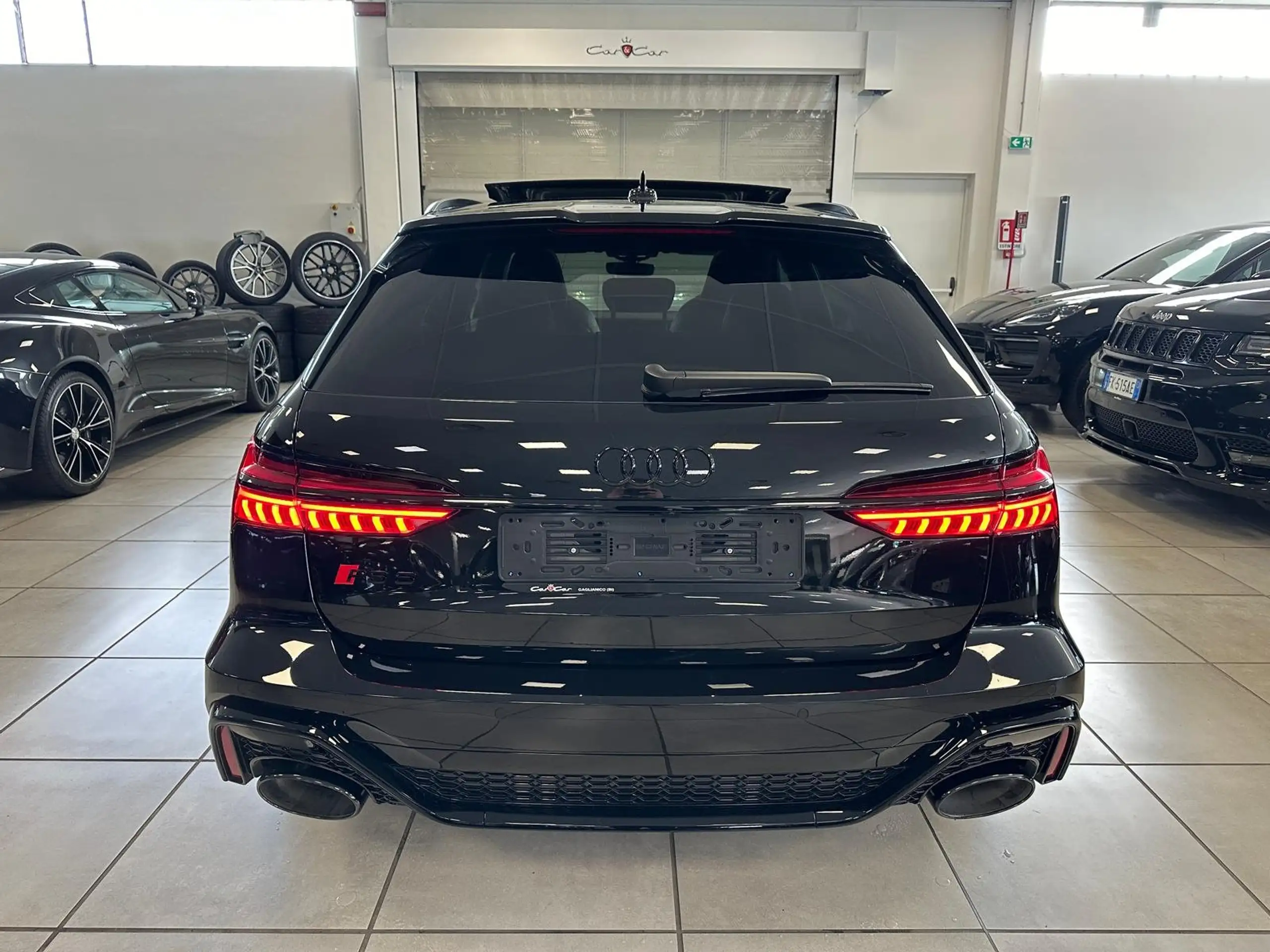 Audi - RS6