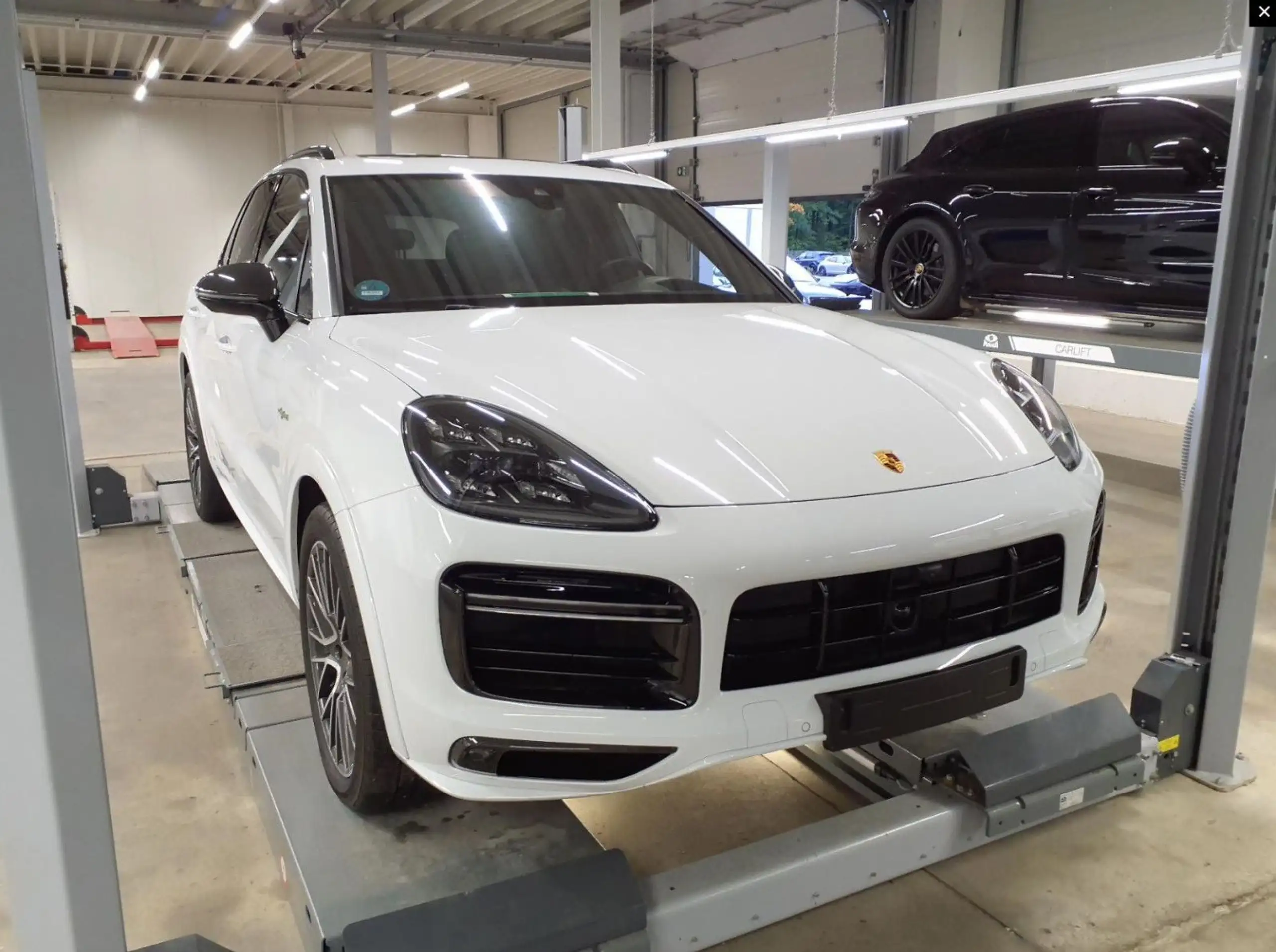 Porsche - Cayenne