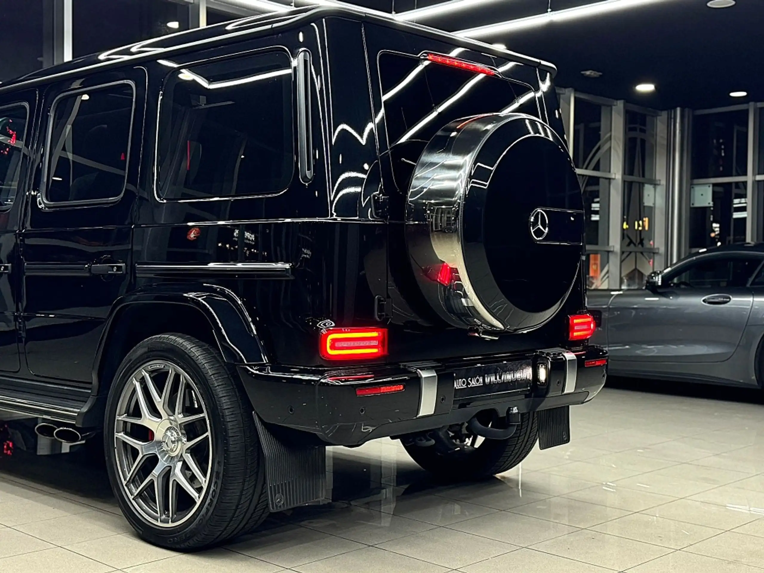 Mercedes-Benz - G 63 AMG