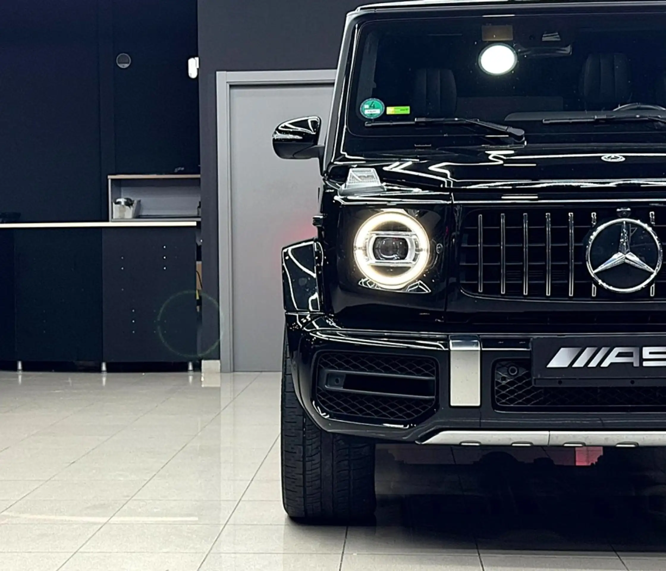 Mercedes-Benz - G 63 AMG