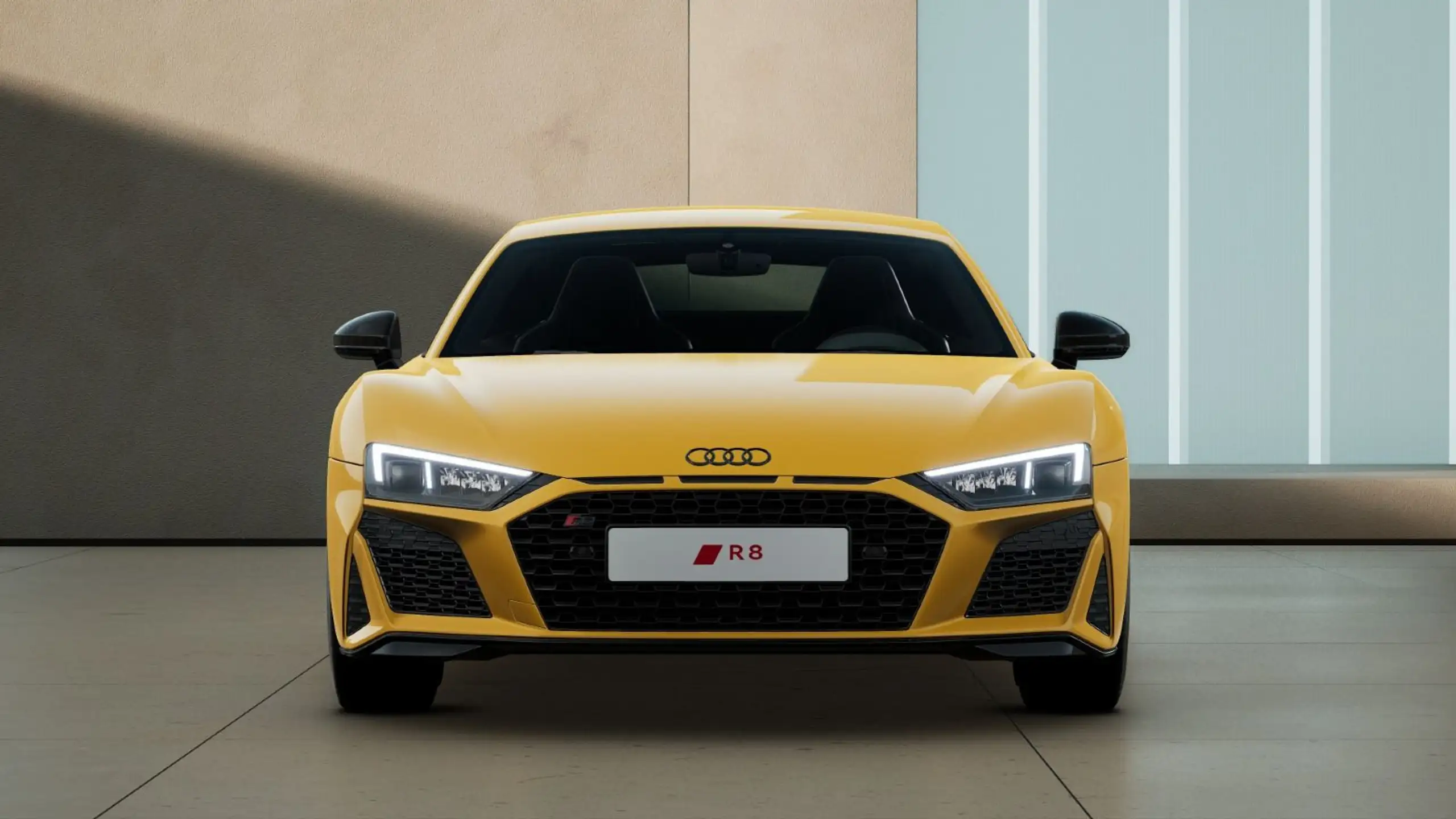 Audi - R8