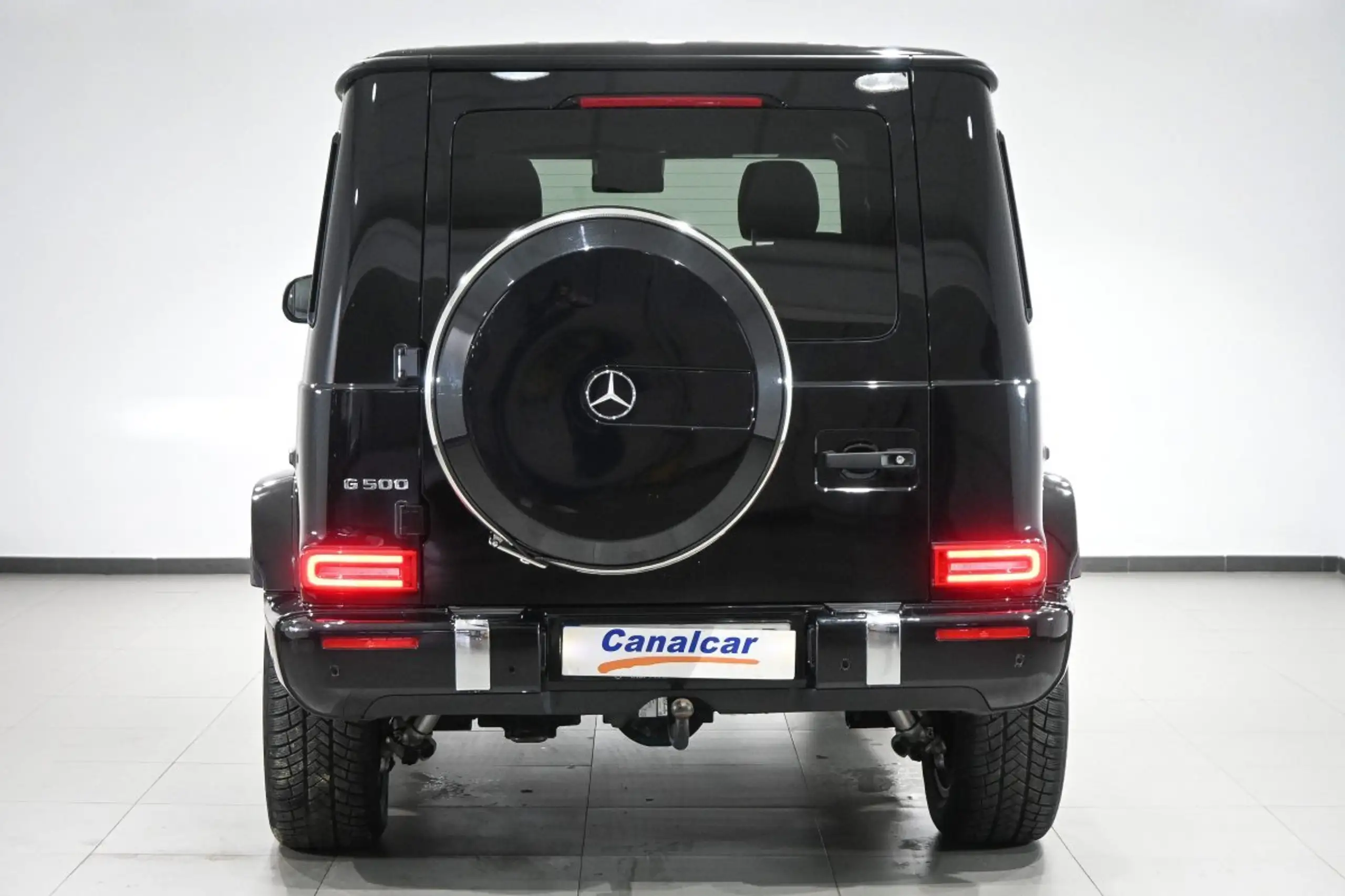 Mercedes-Benz - G 500