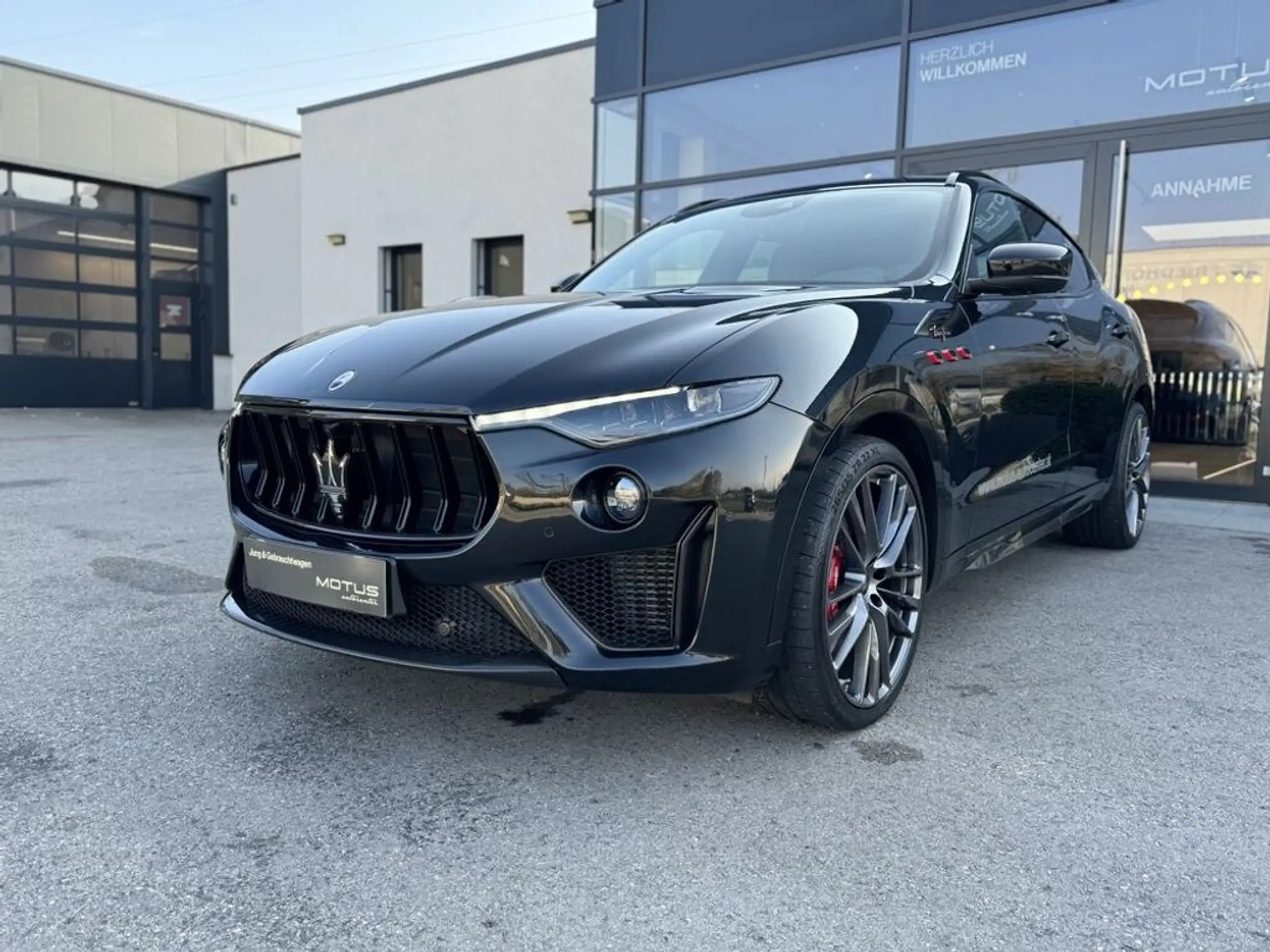 Maserati - Levante