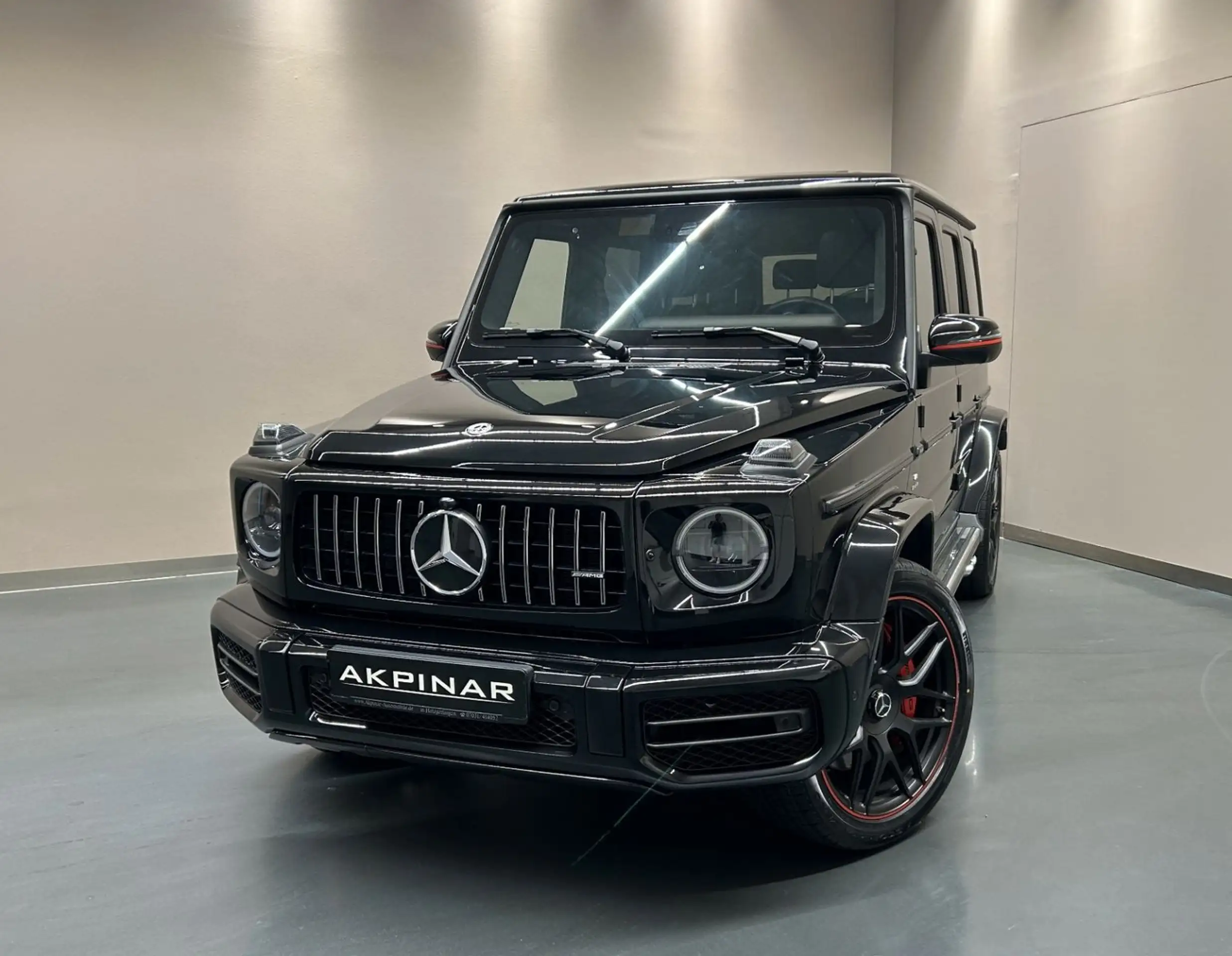 Mercedes-Benz - G 63 AMG