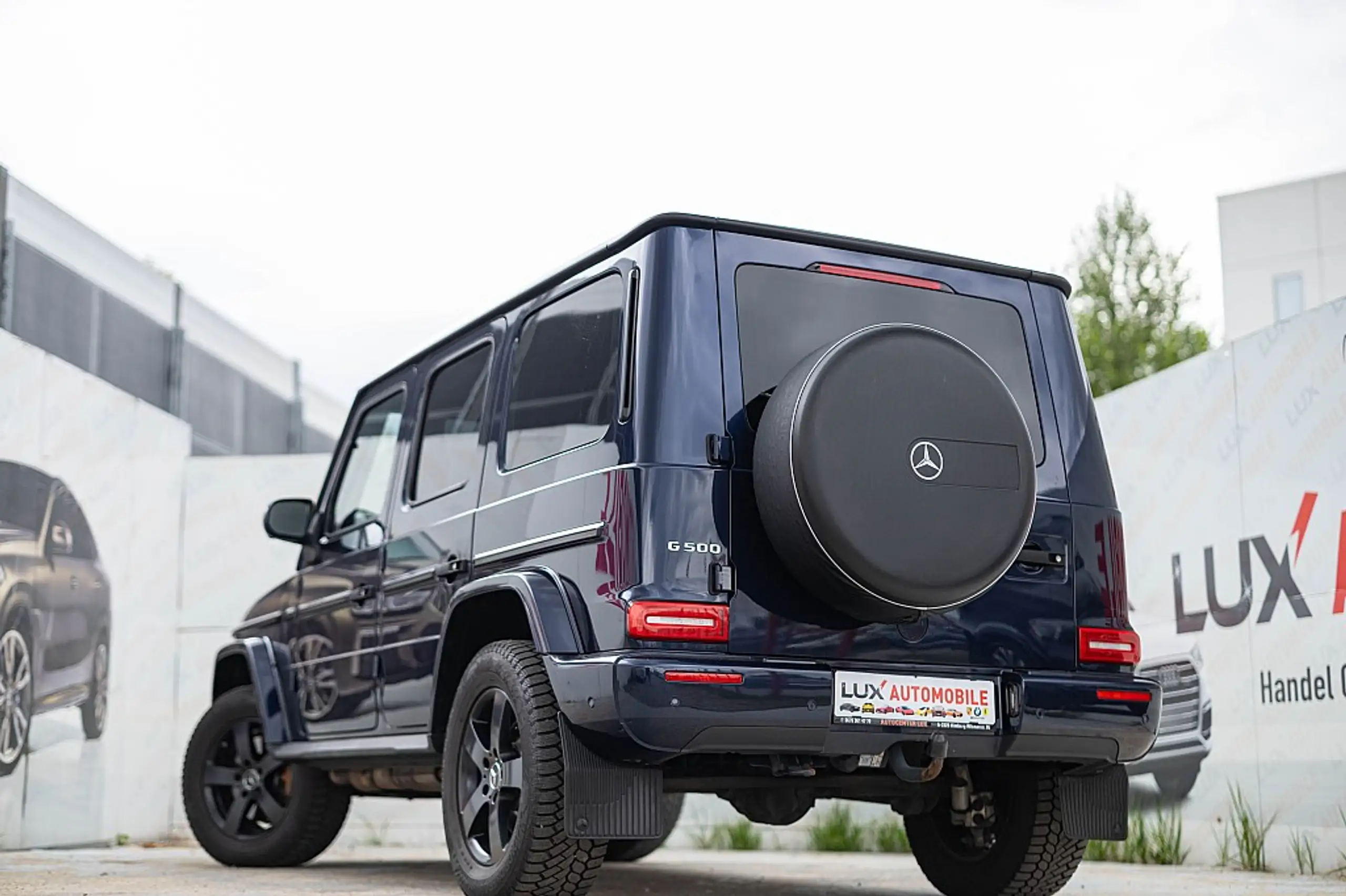 Mercedes-Benz - G 500