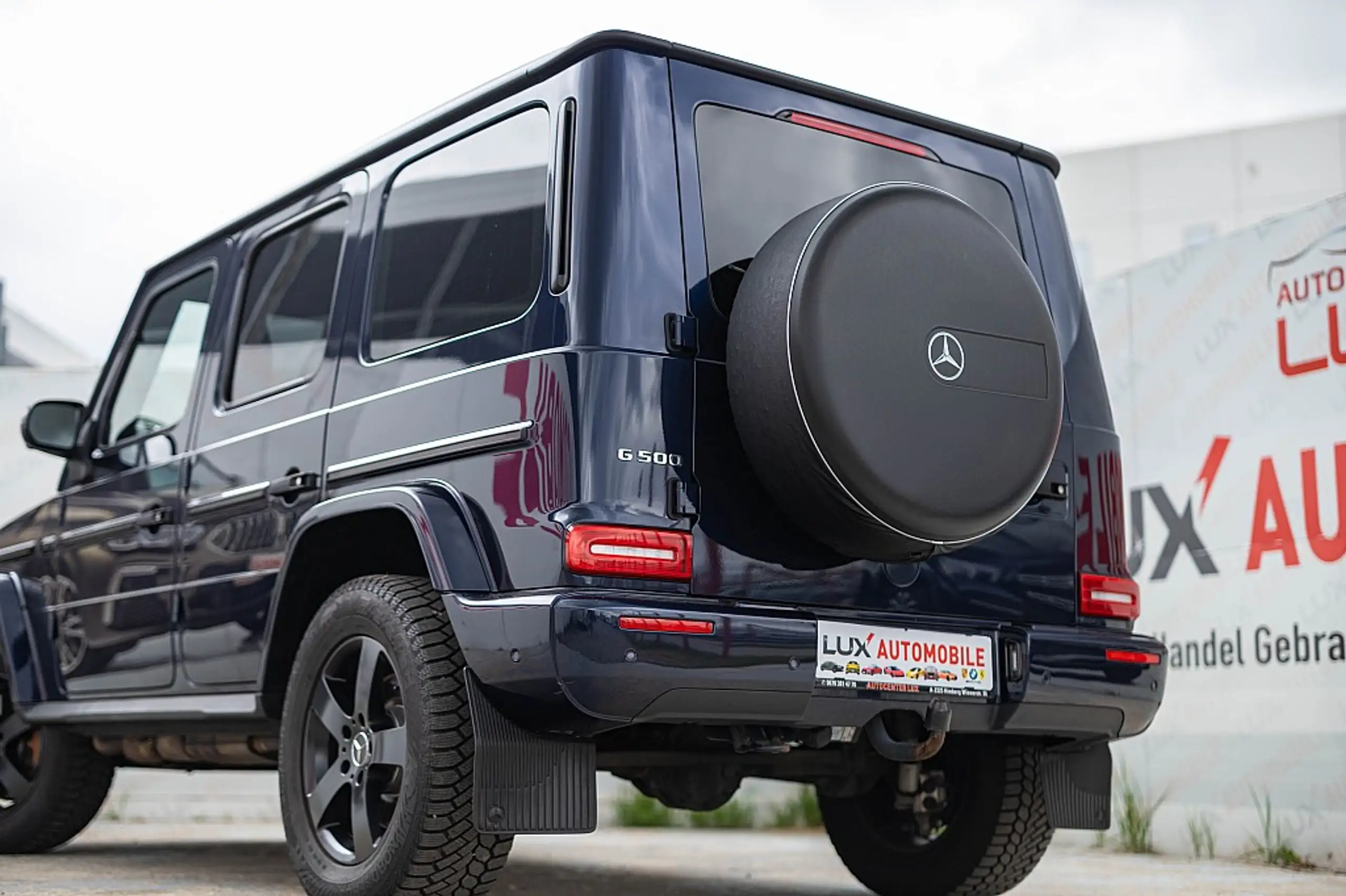 Mercedes-Benz - G 500