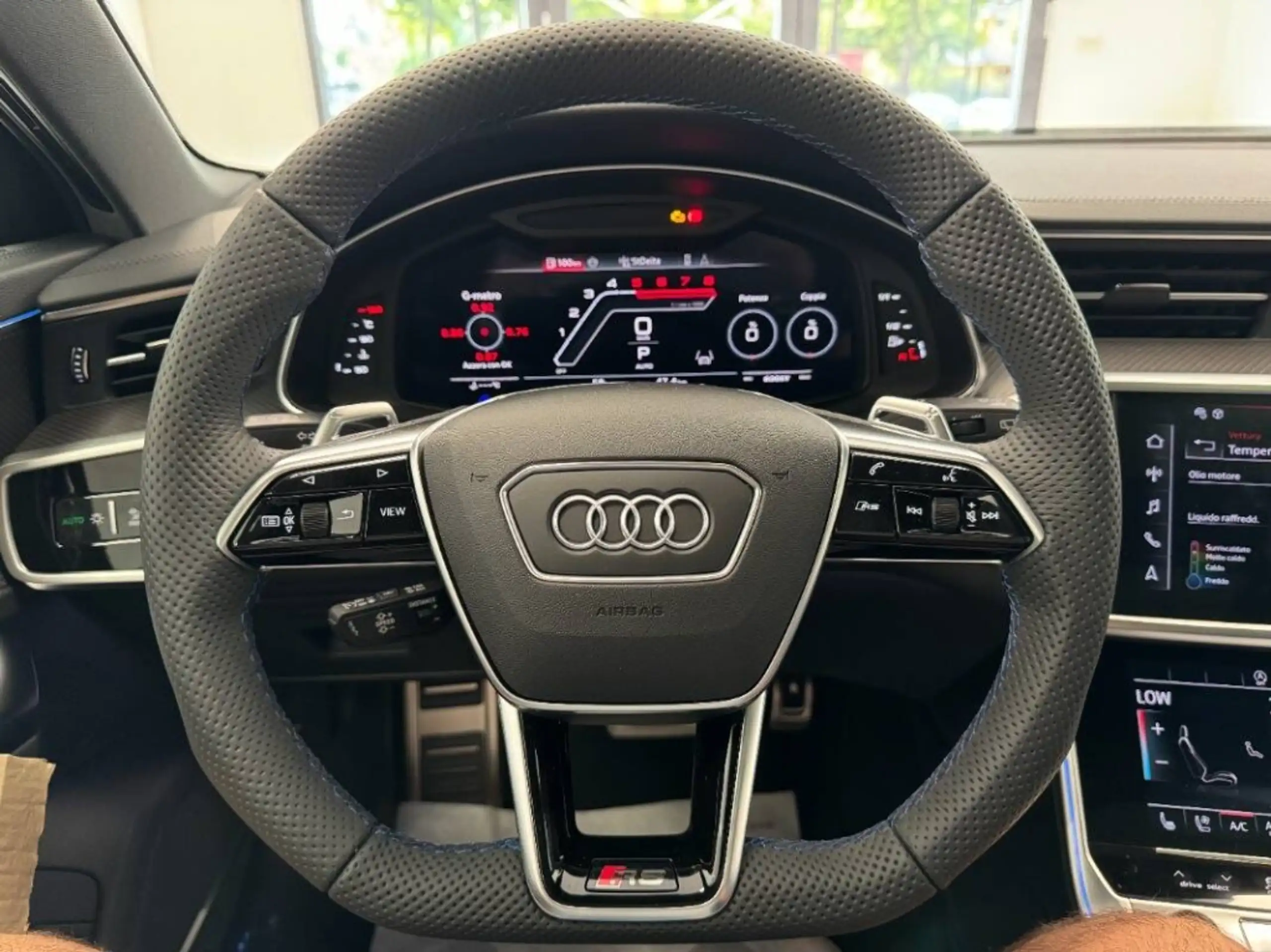 Audi - RS6