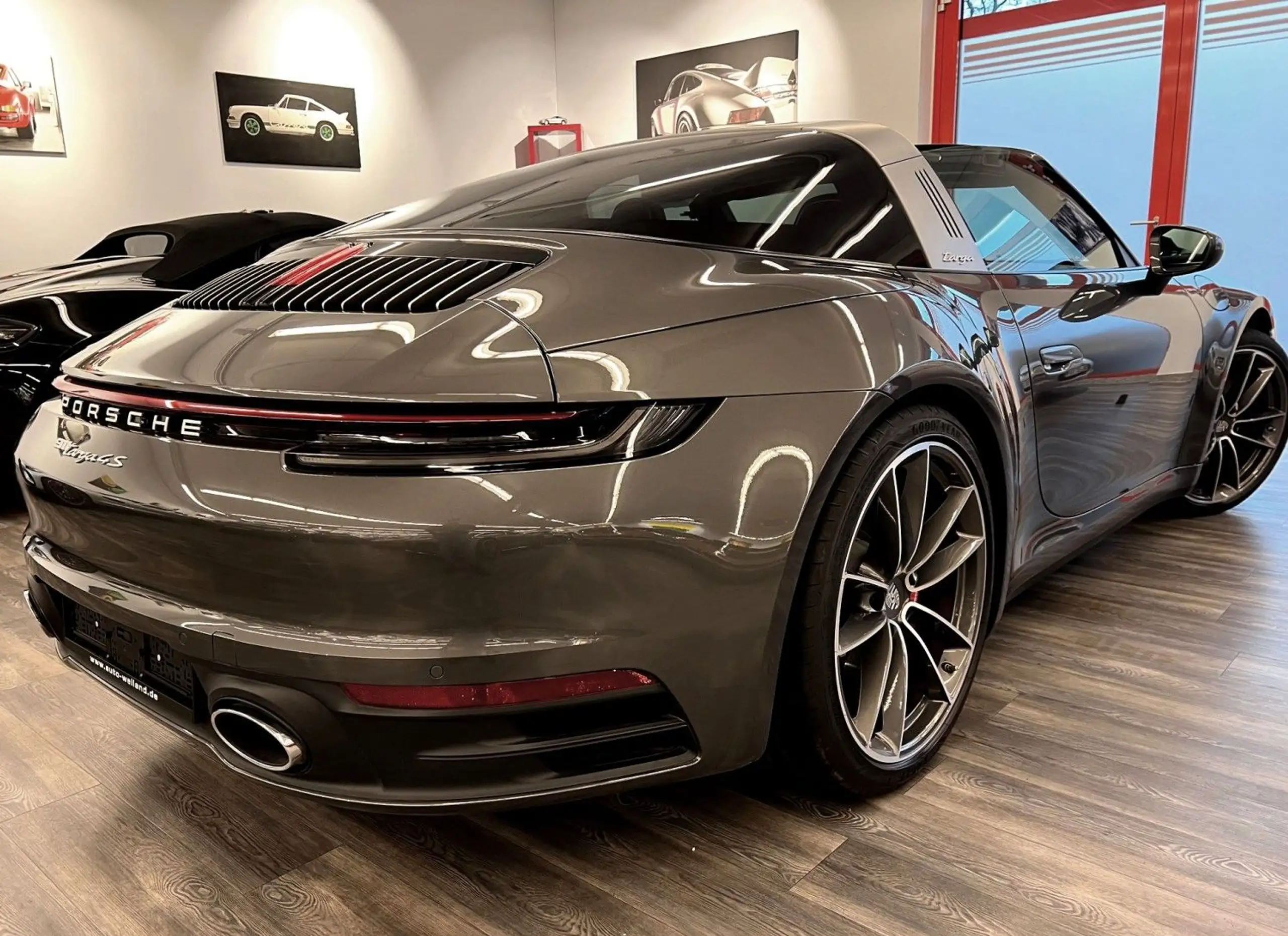 Porsche - 992