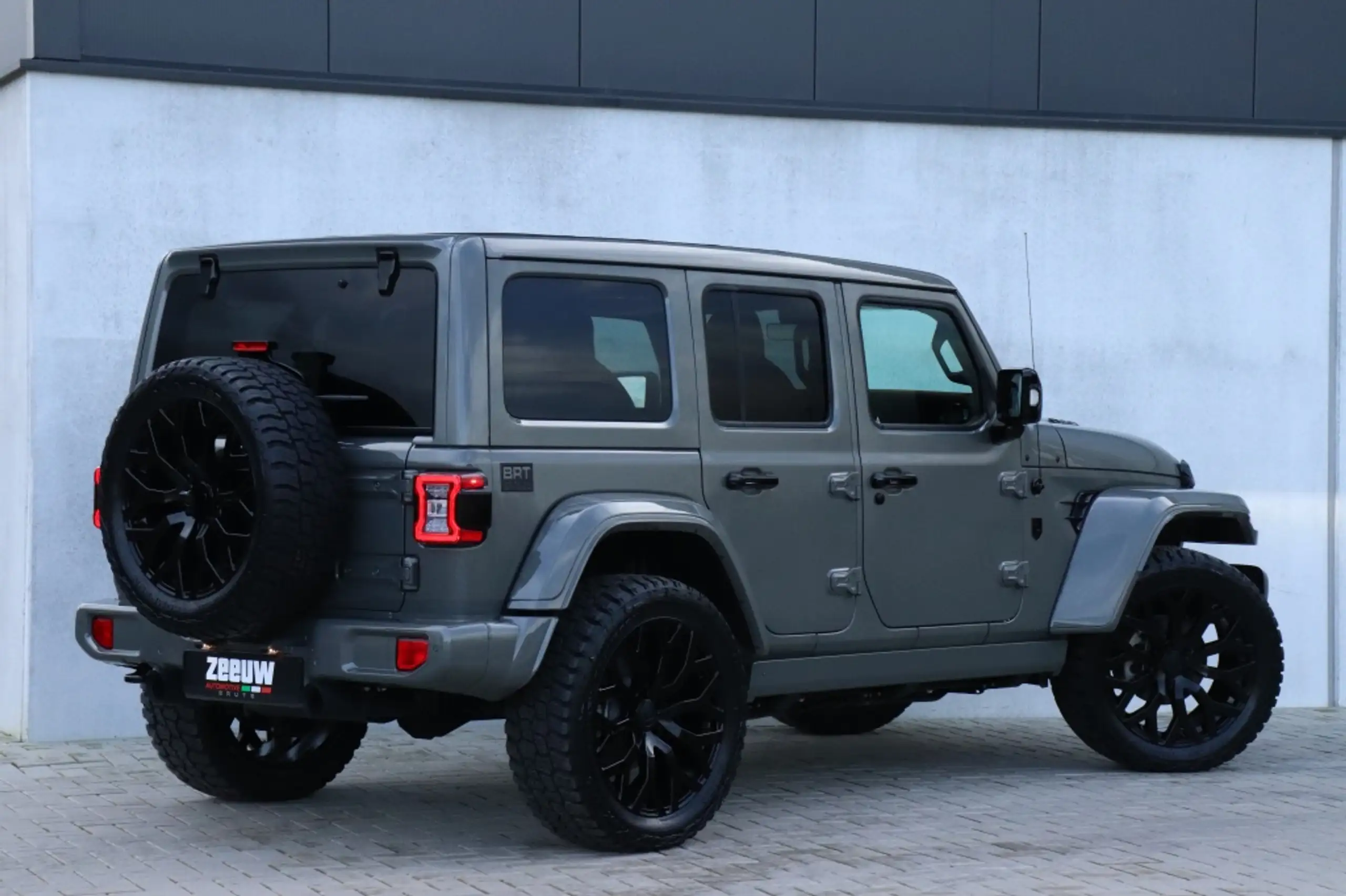 Jeep - Wrangler