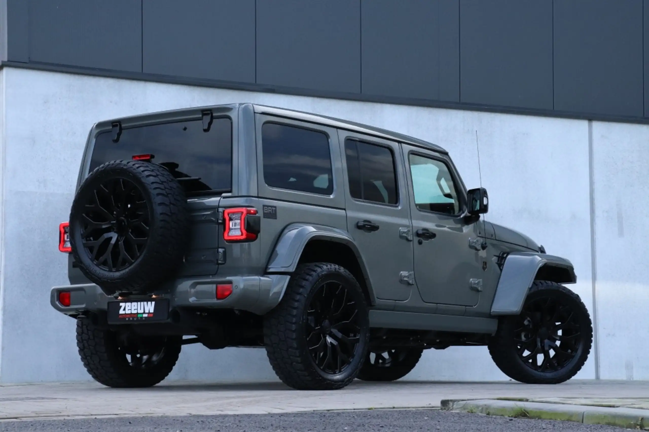 Jeep - Wrangler