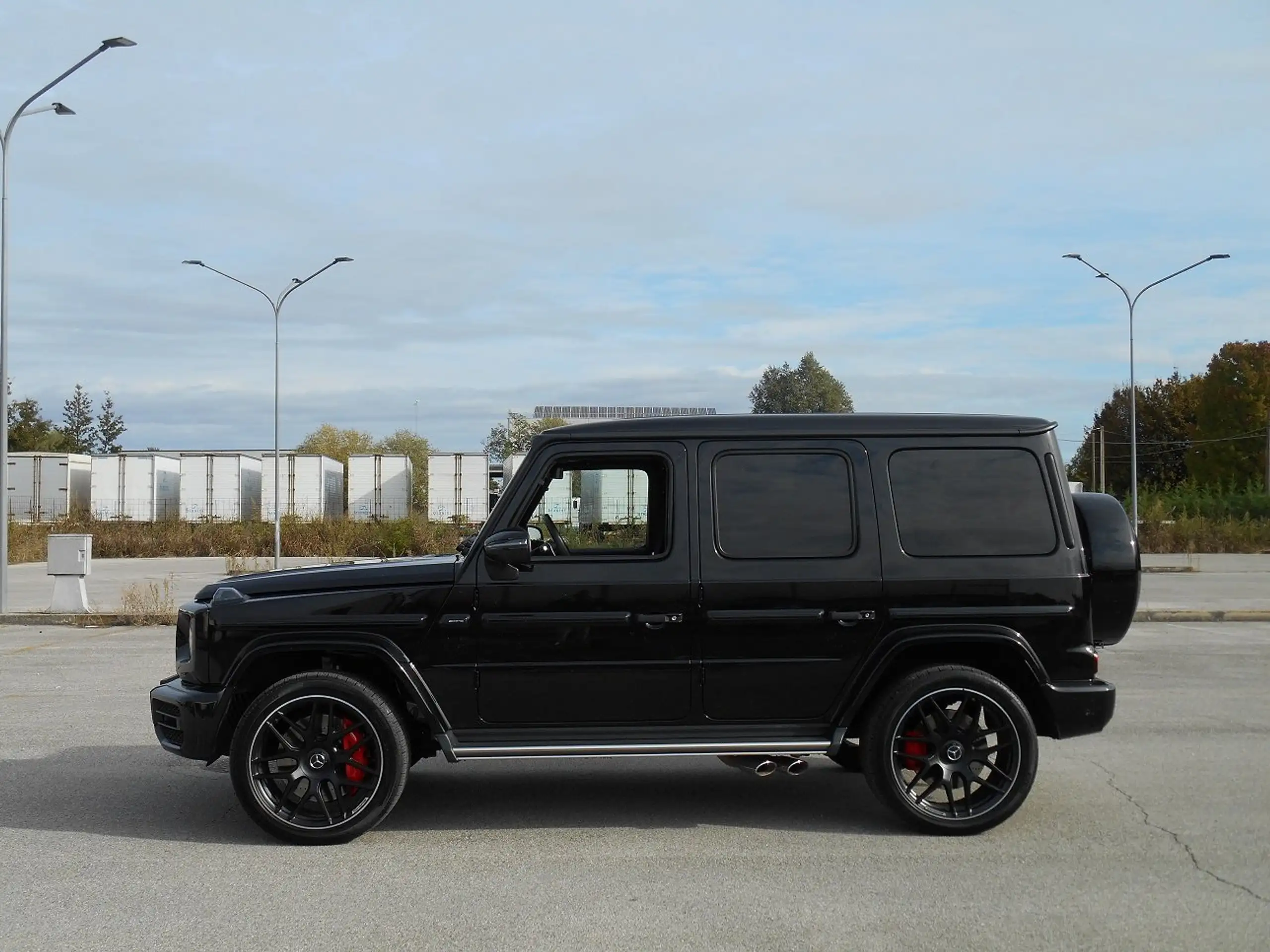 Mercedes-Benz - G 63 AMG