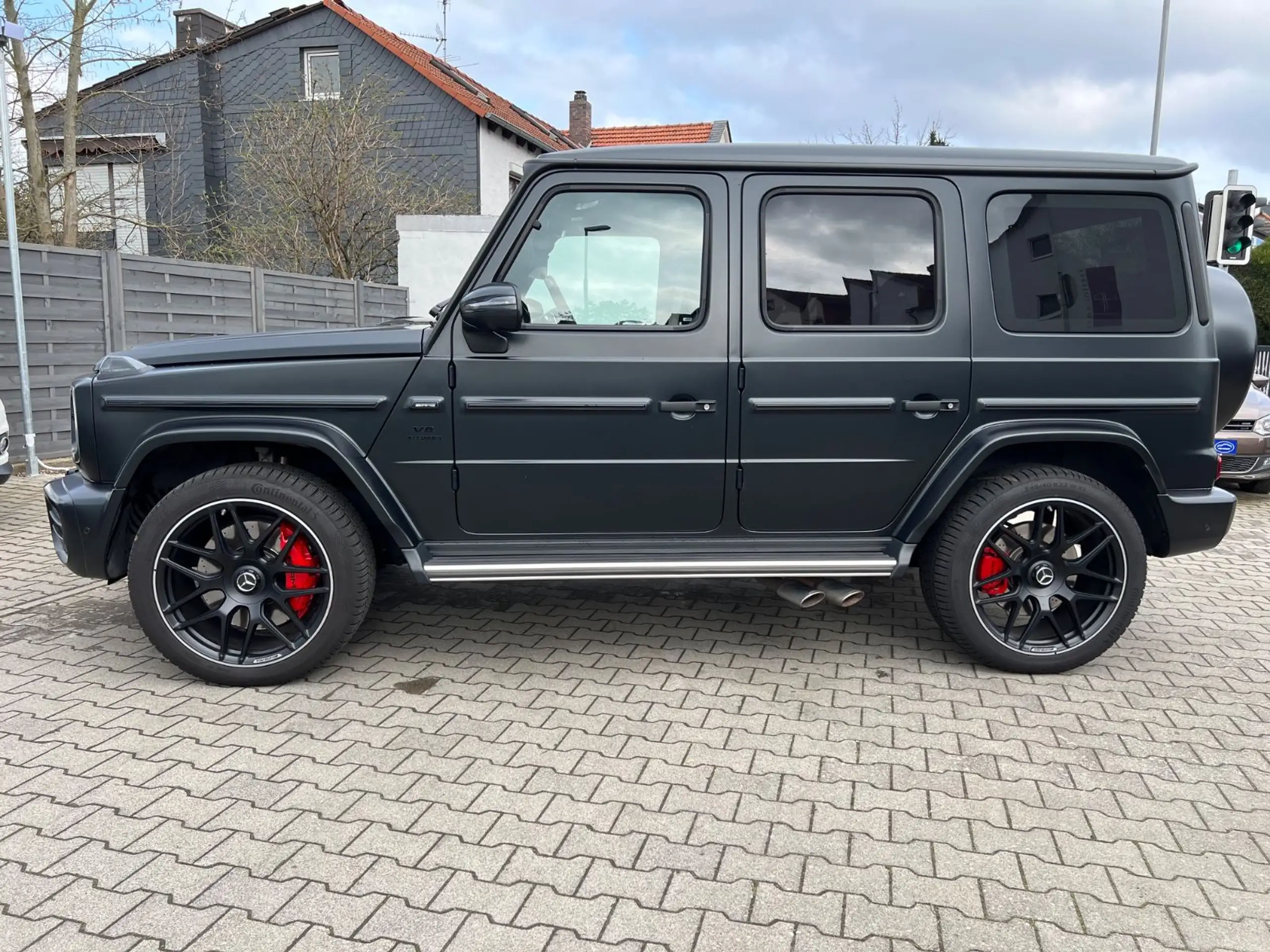 Mercedes-Benz - G 63 AMG