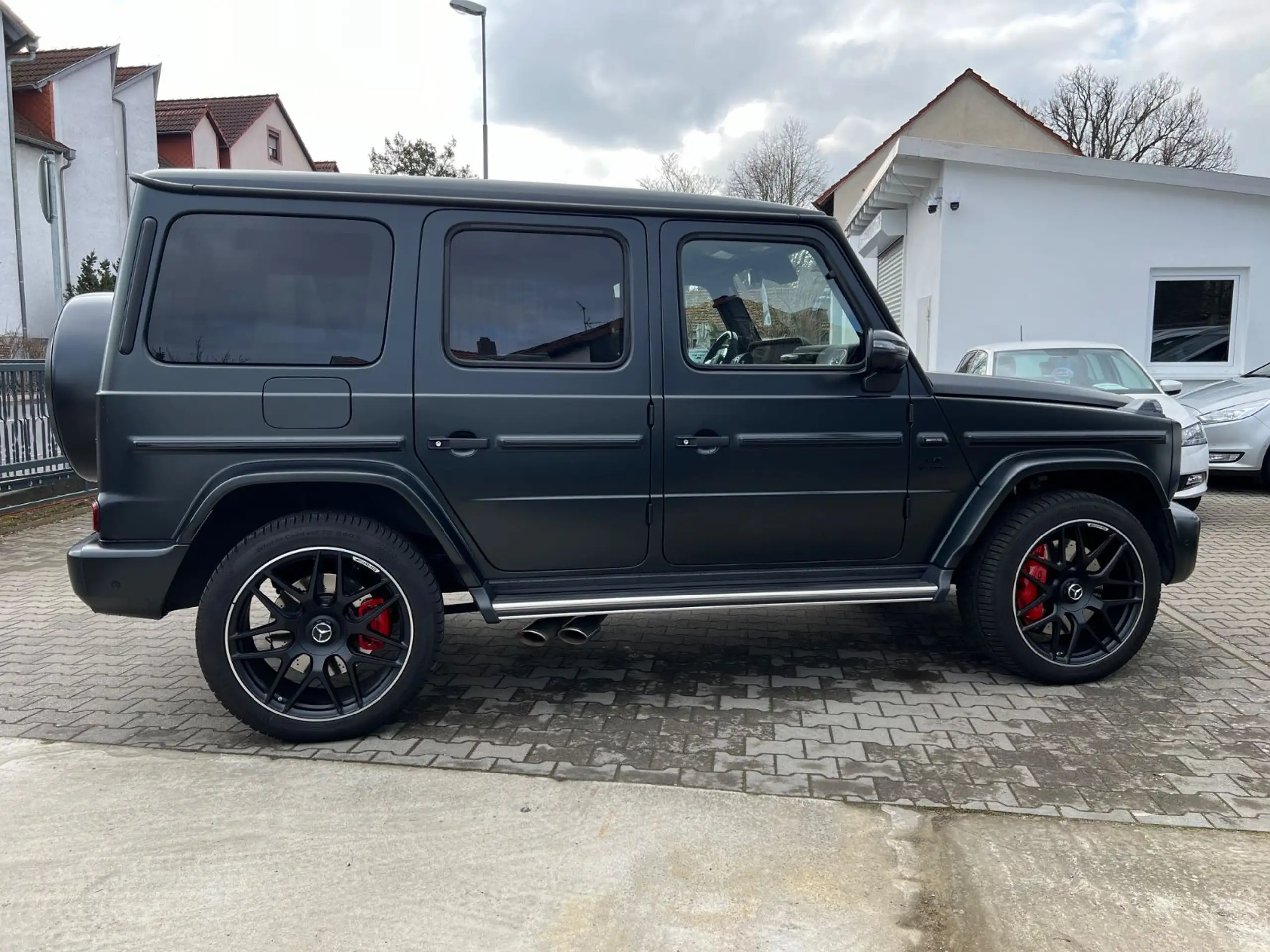 Mercedes-Benz - G 63 AMG