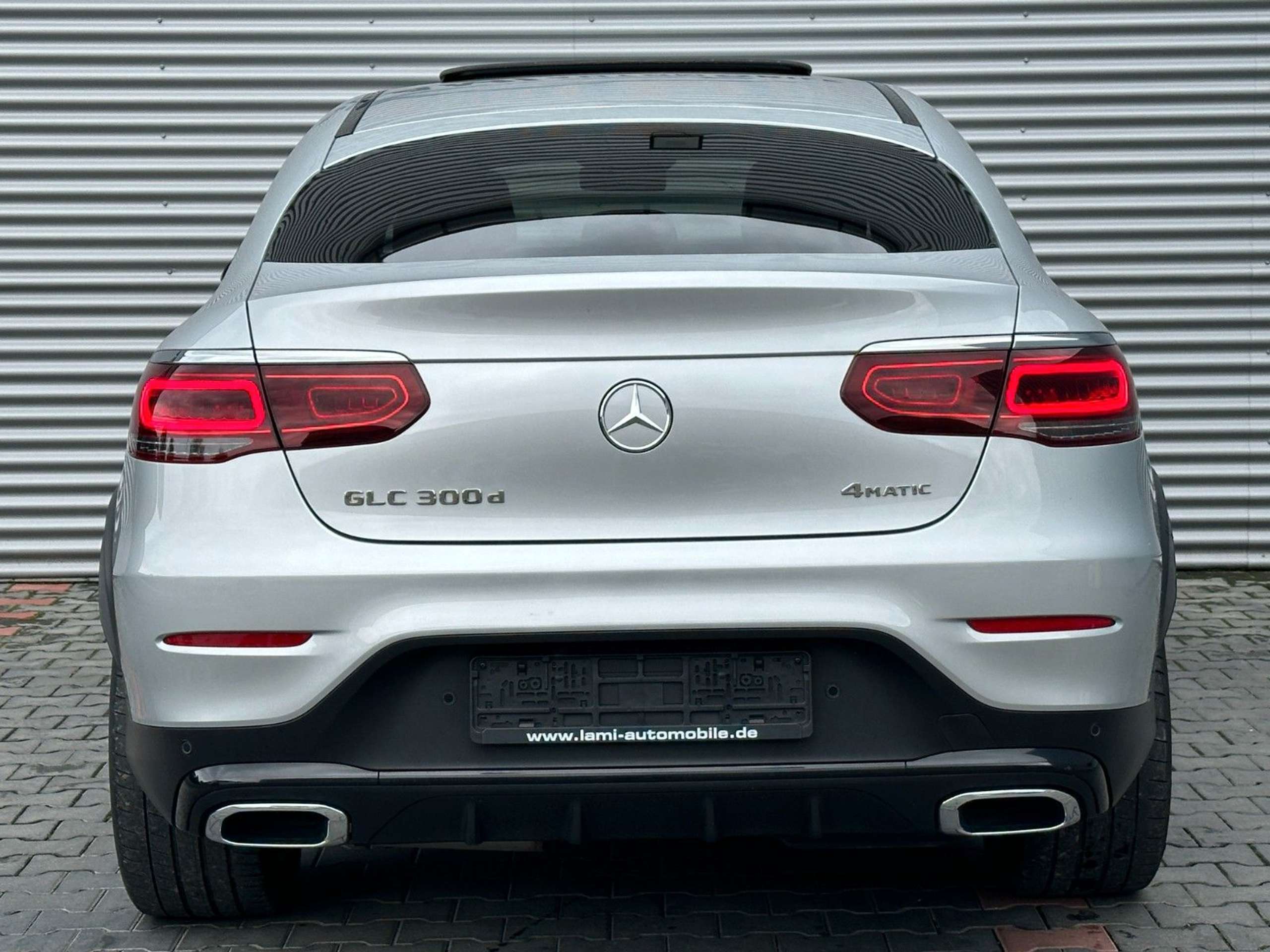 Mercedes-Benz - GLC 300