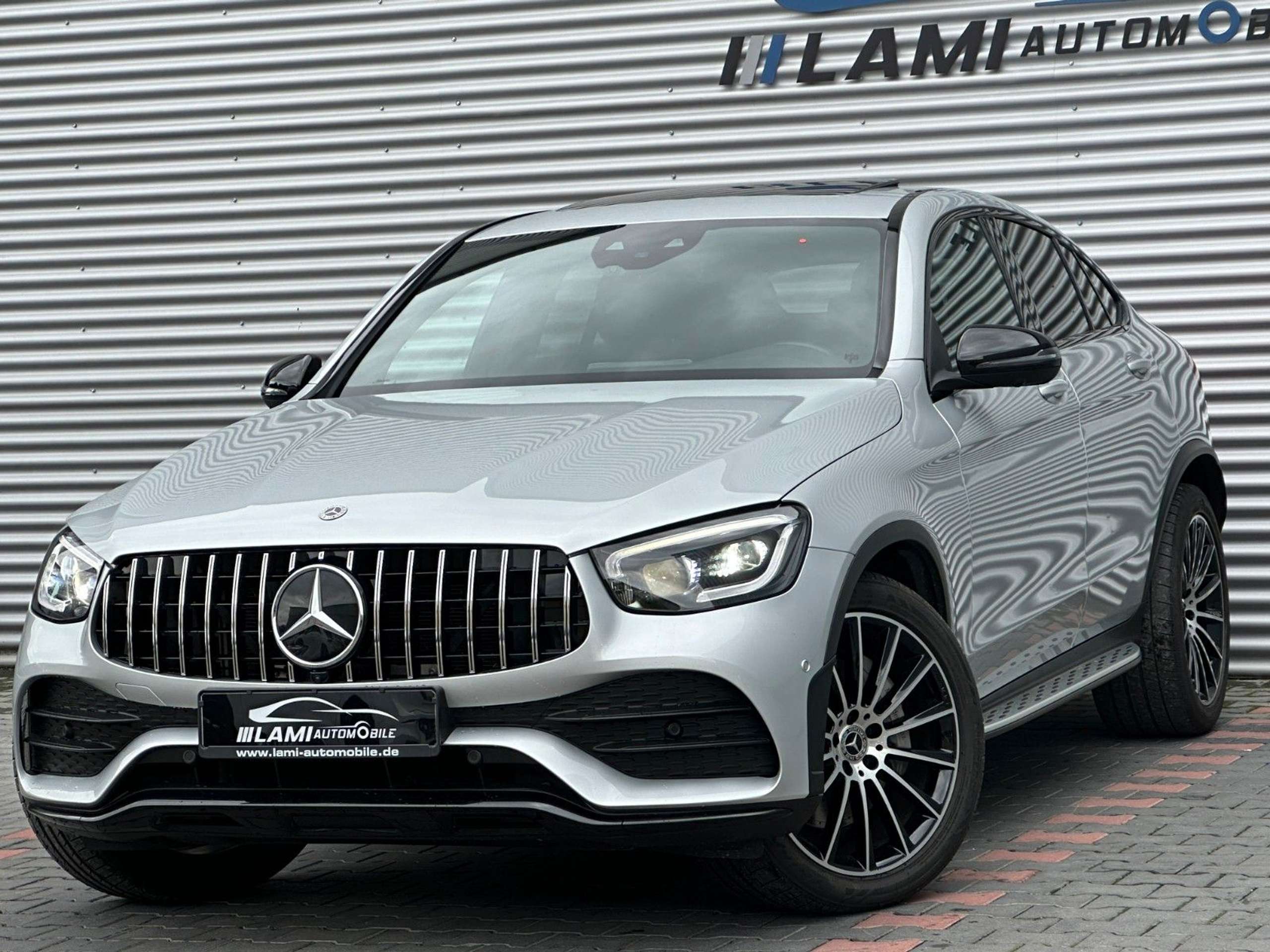 Mercedes-Benz - GLC 300