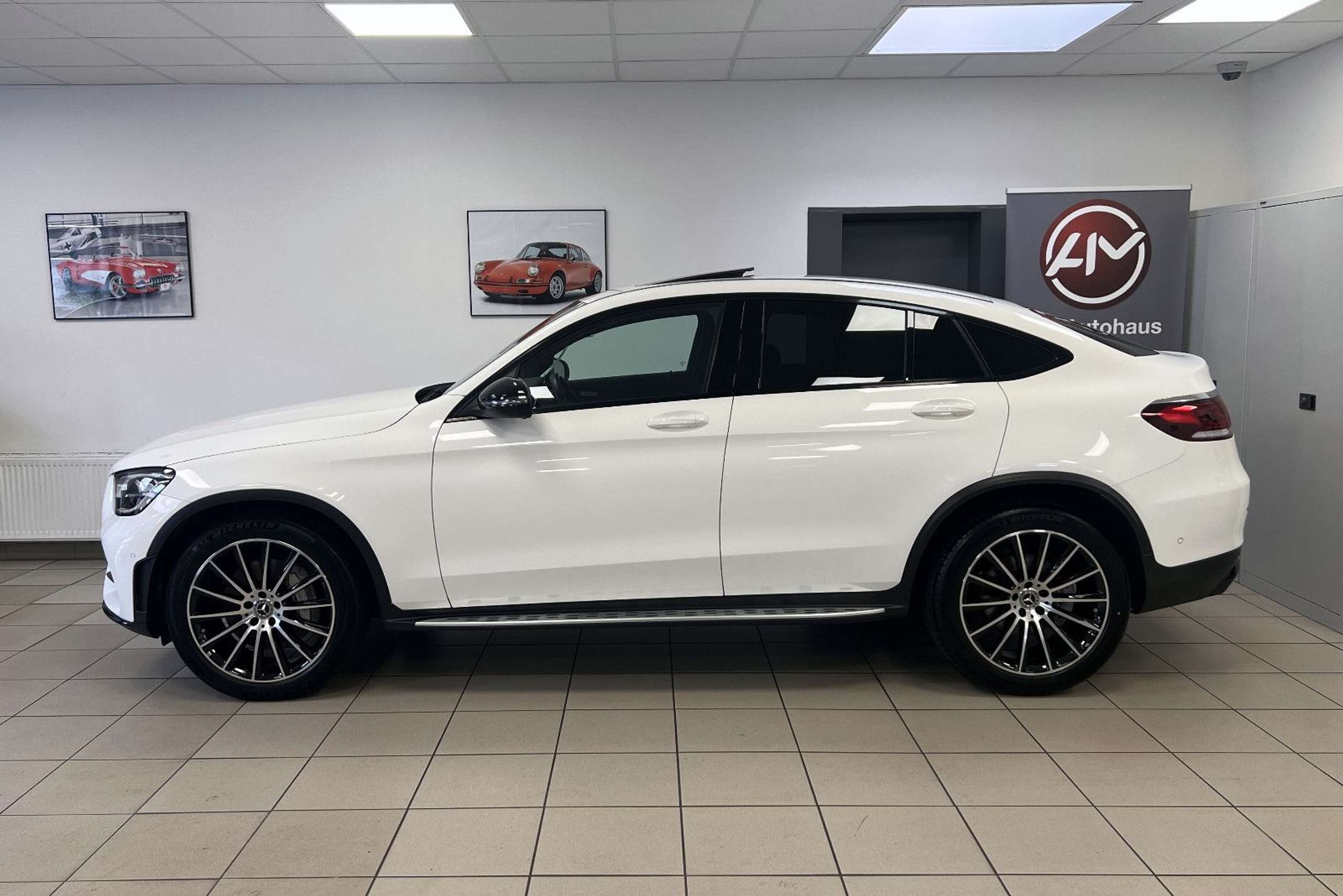 Mercedes-Benz - GLC 220