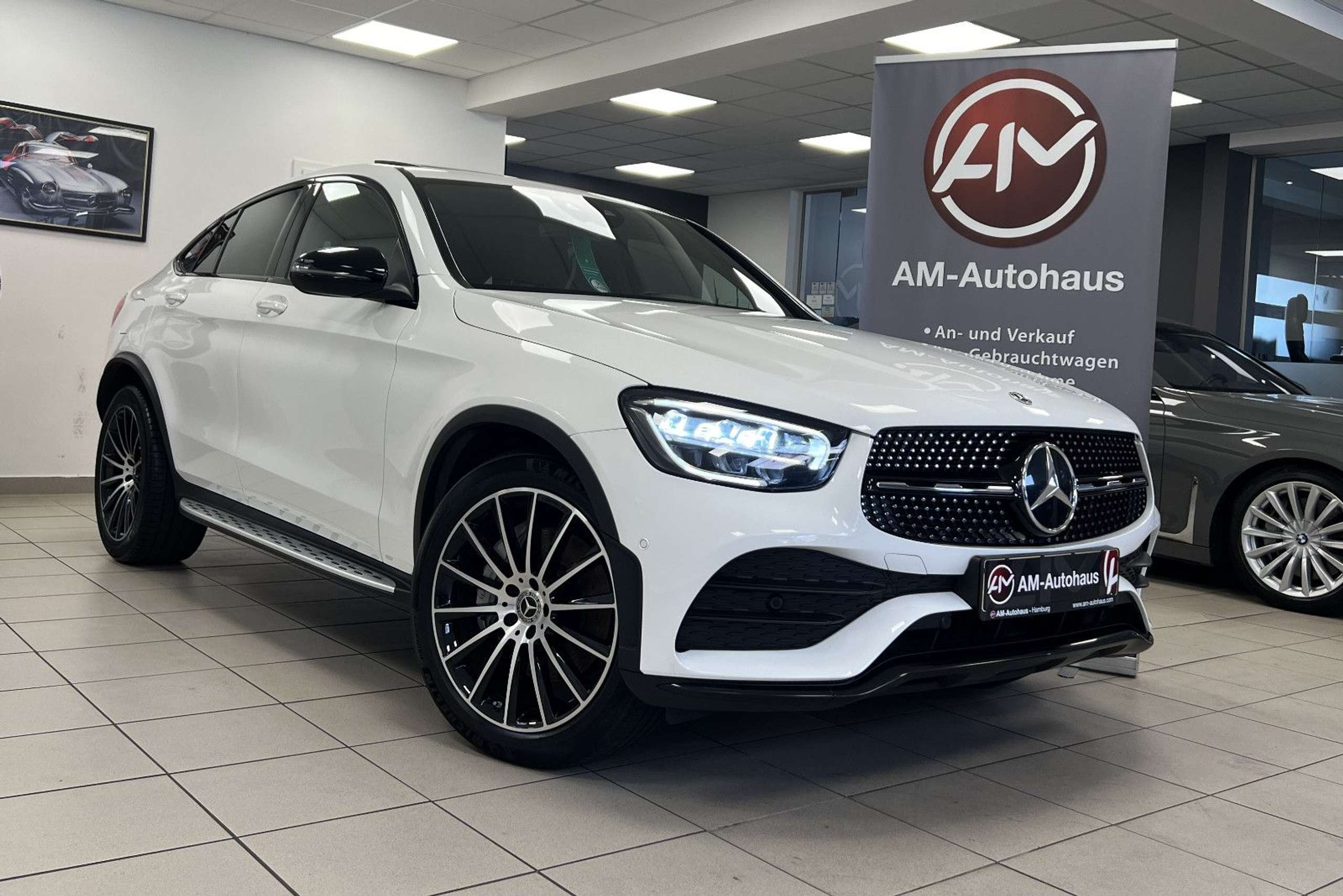 Mercedes-Benz - GLC 220