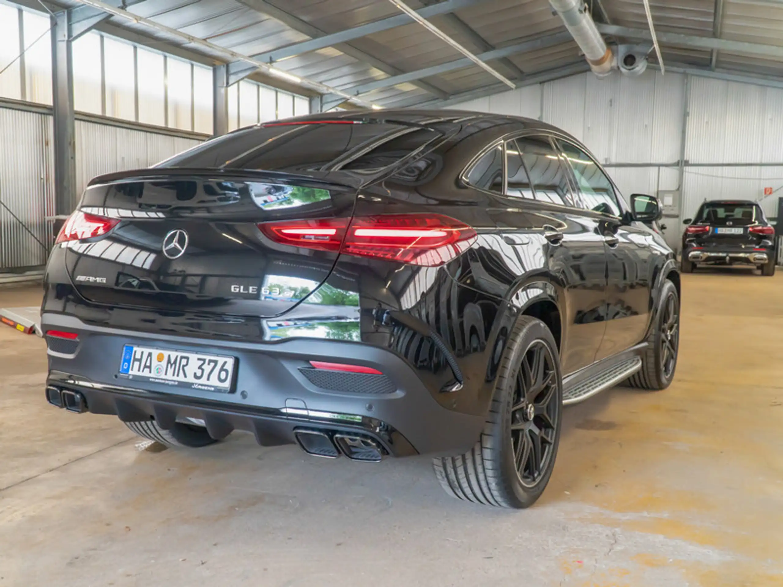 Mercedes-Benz - GLE 63 AMG