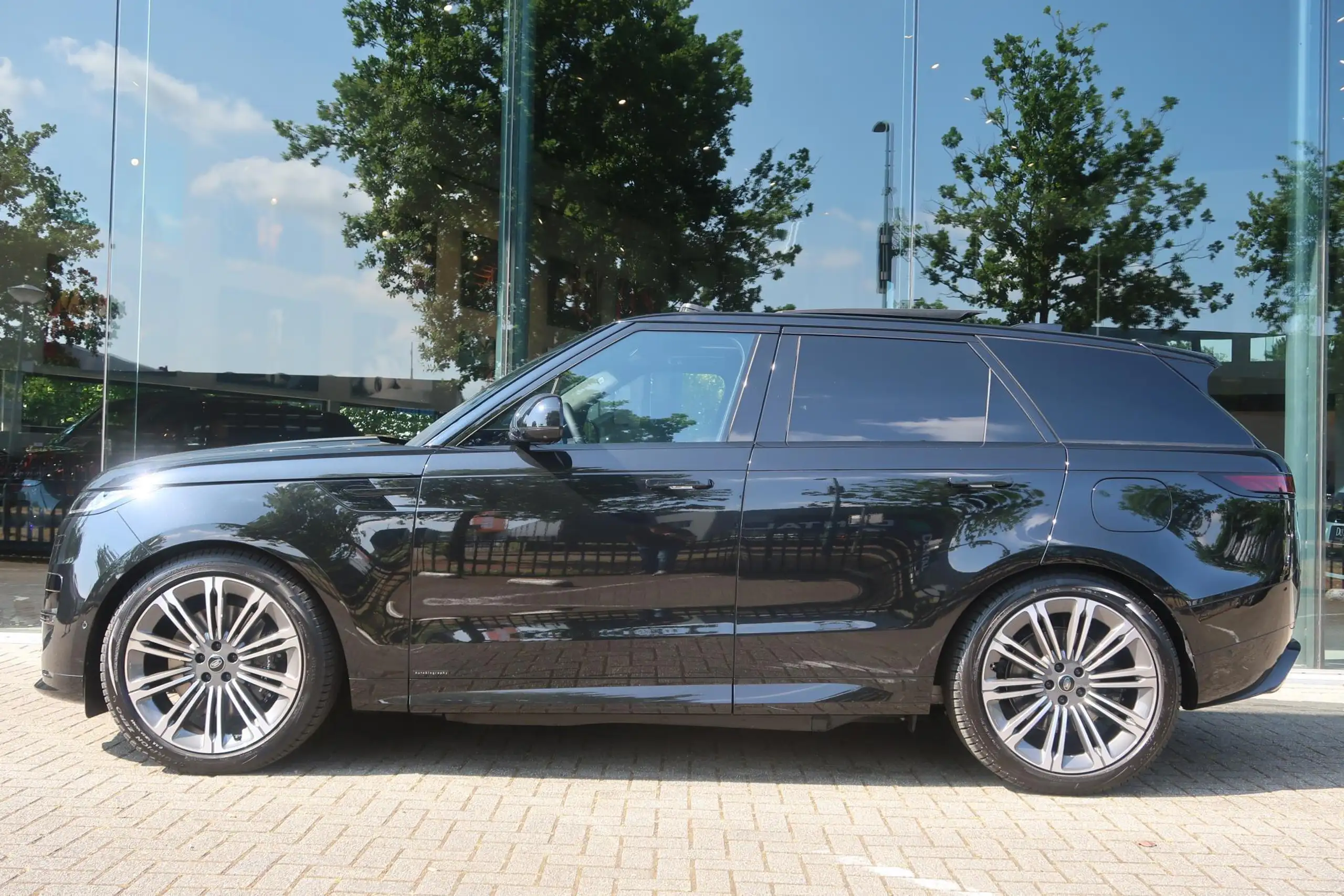 Land Rover - Range Rover Sport