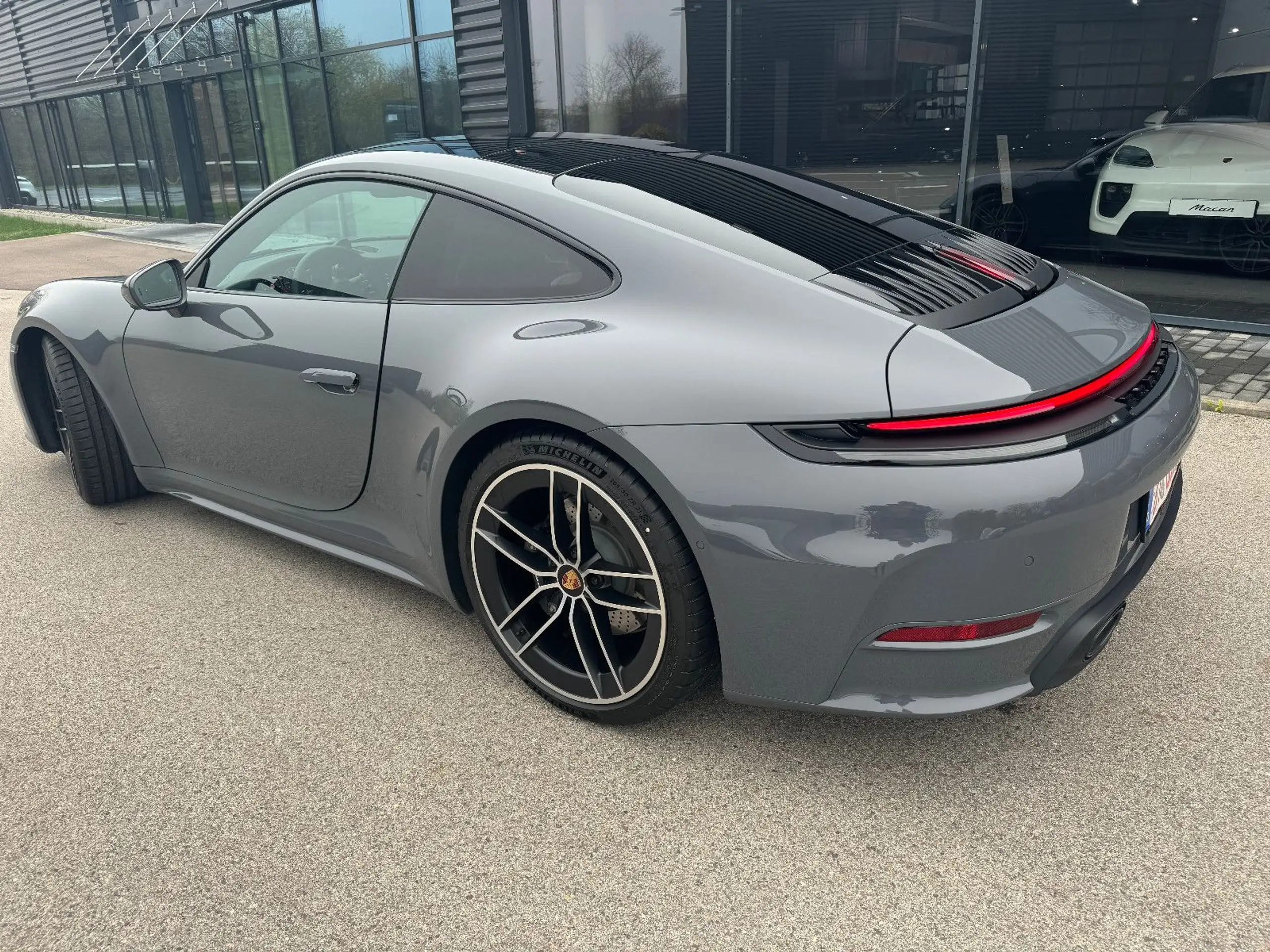 Porsche - 992