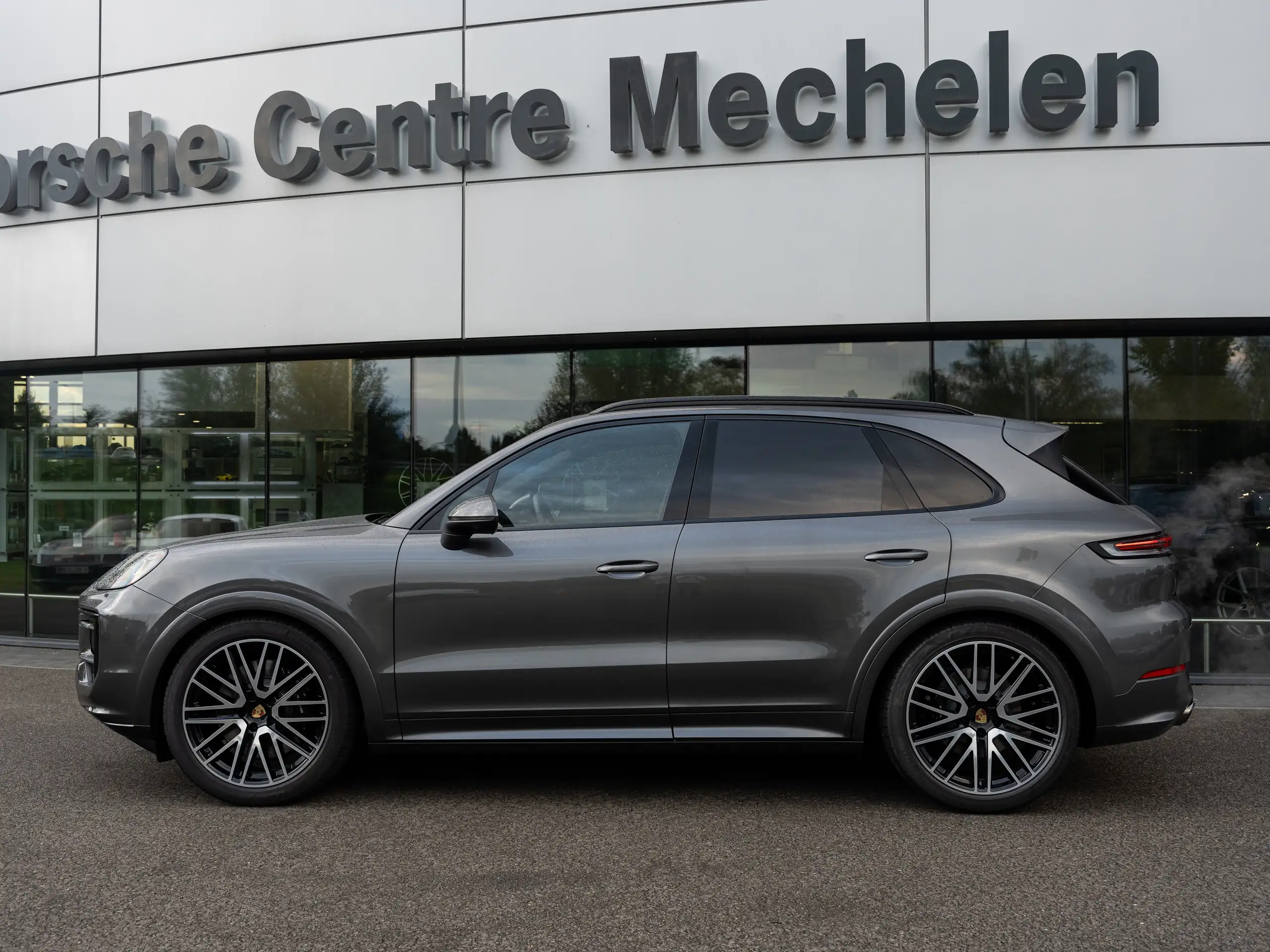 Porsche - Cayenne