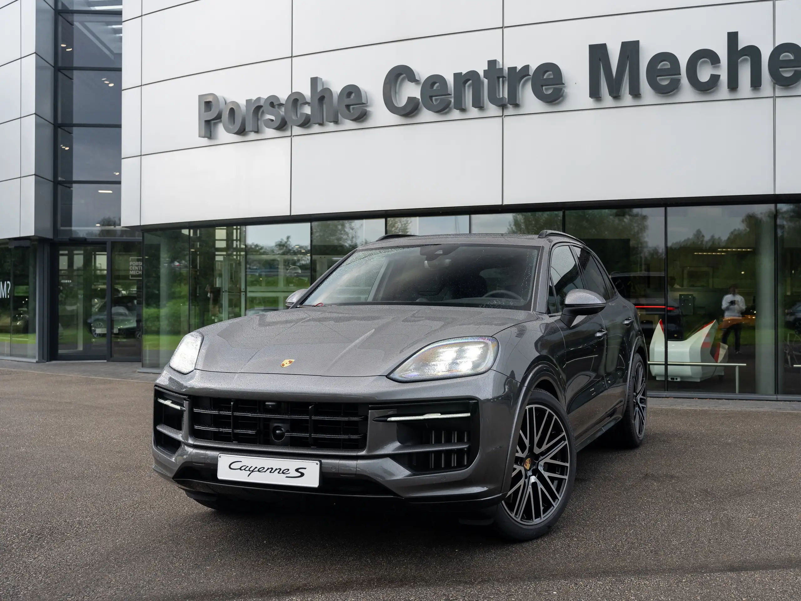 Porsche - Cayenne