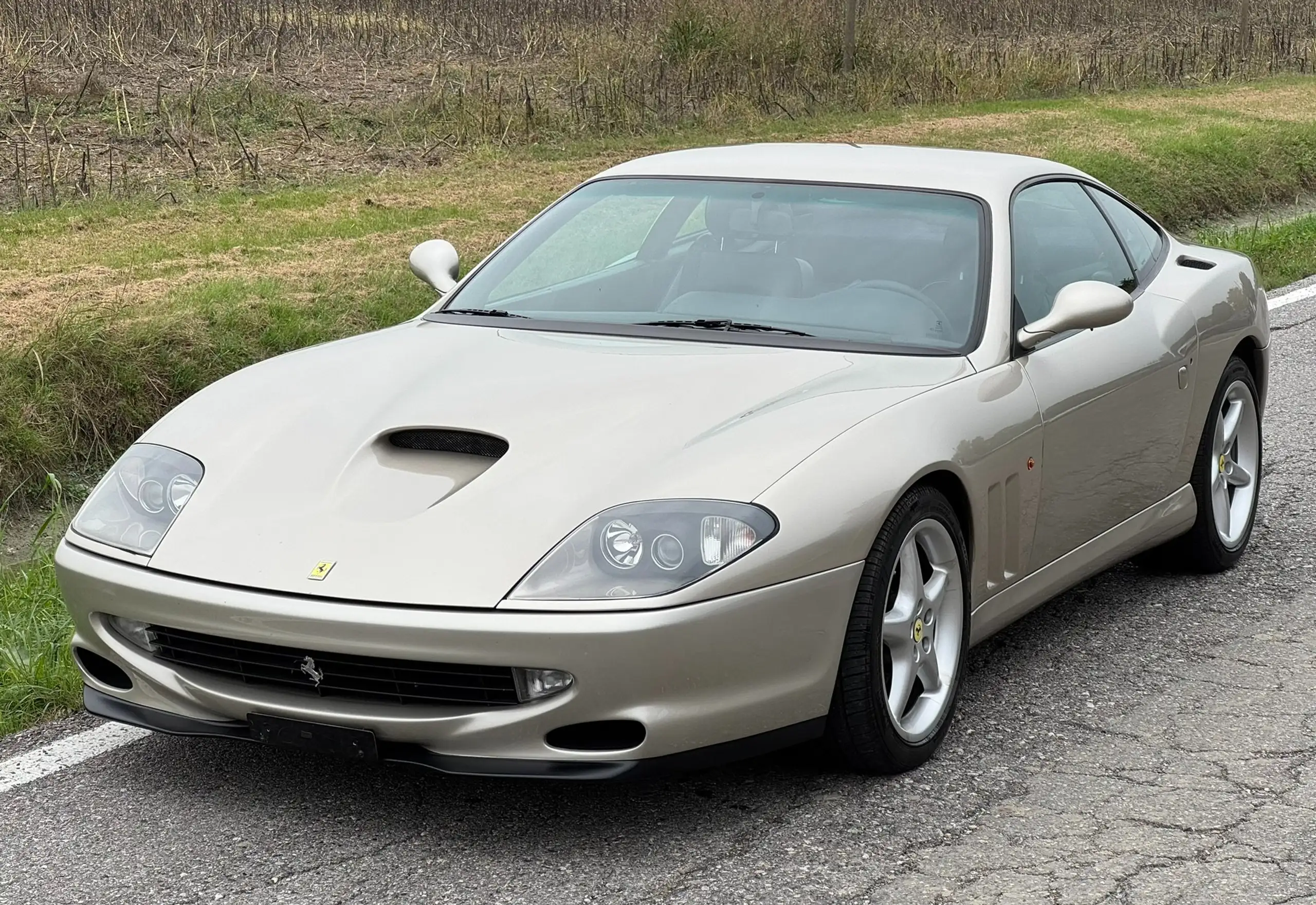 Ferrari - 550