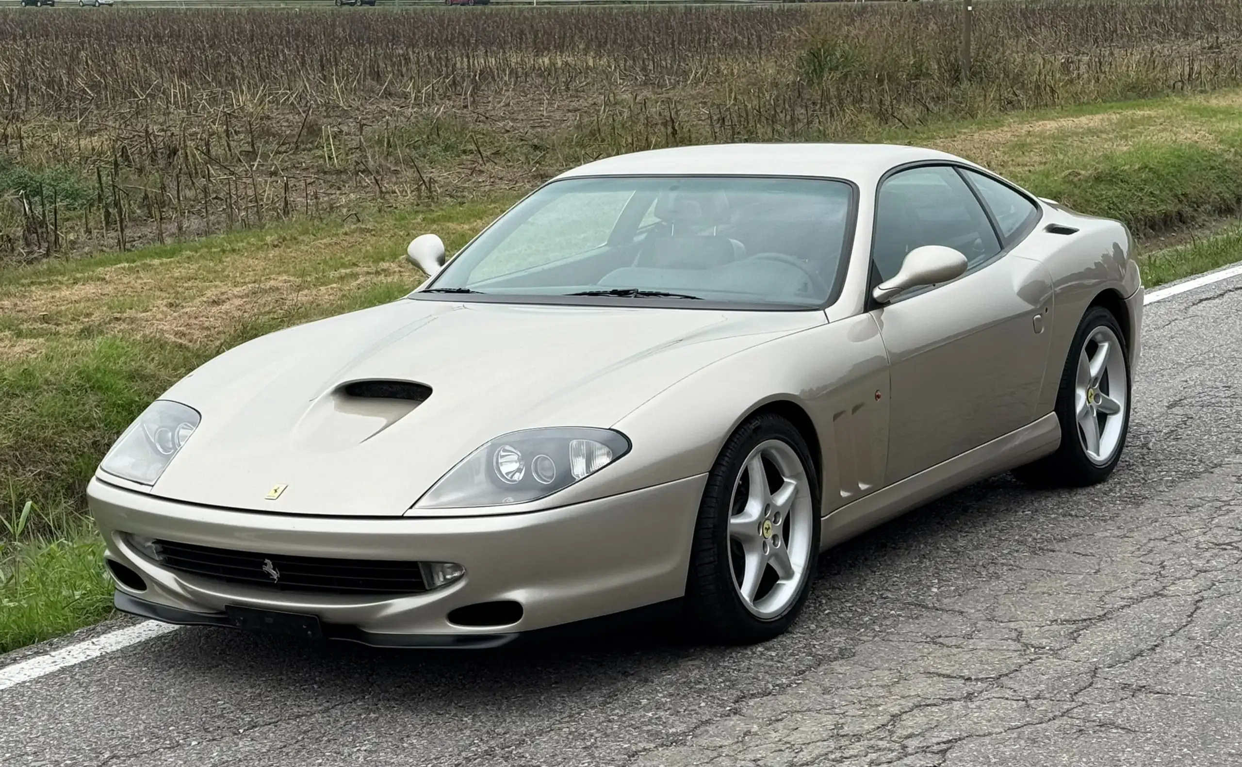 Ferrari - 550