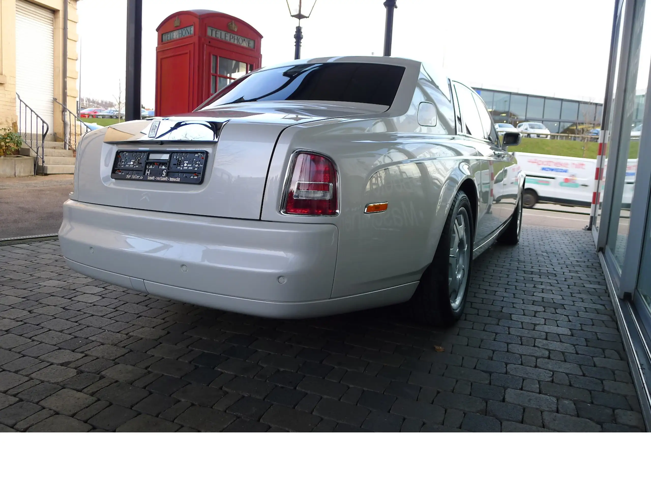 Rolls-Royce - Phantom