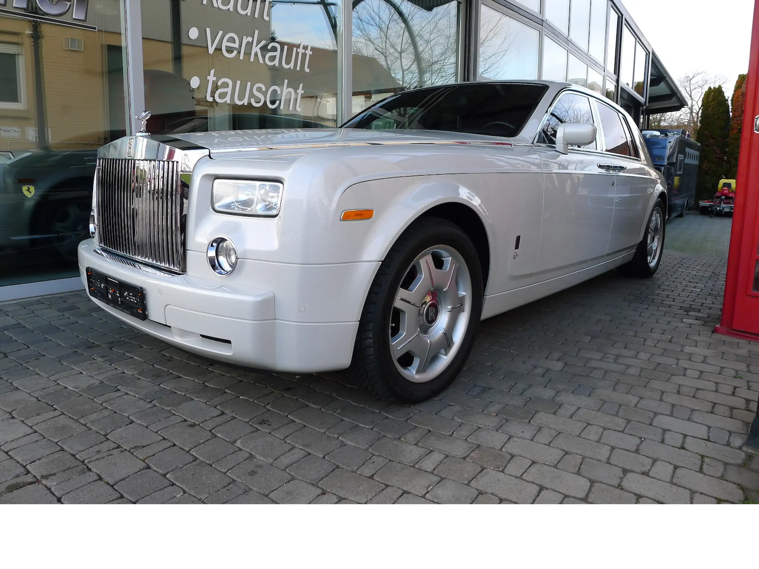 Rolls-Royce - Phantom