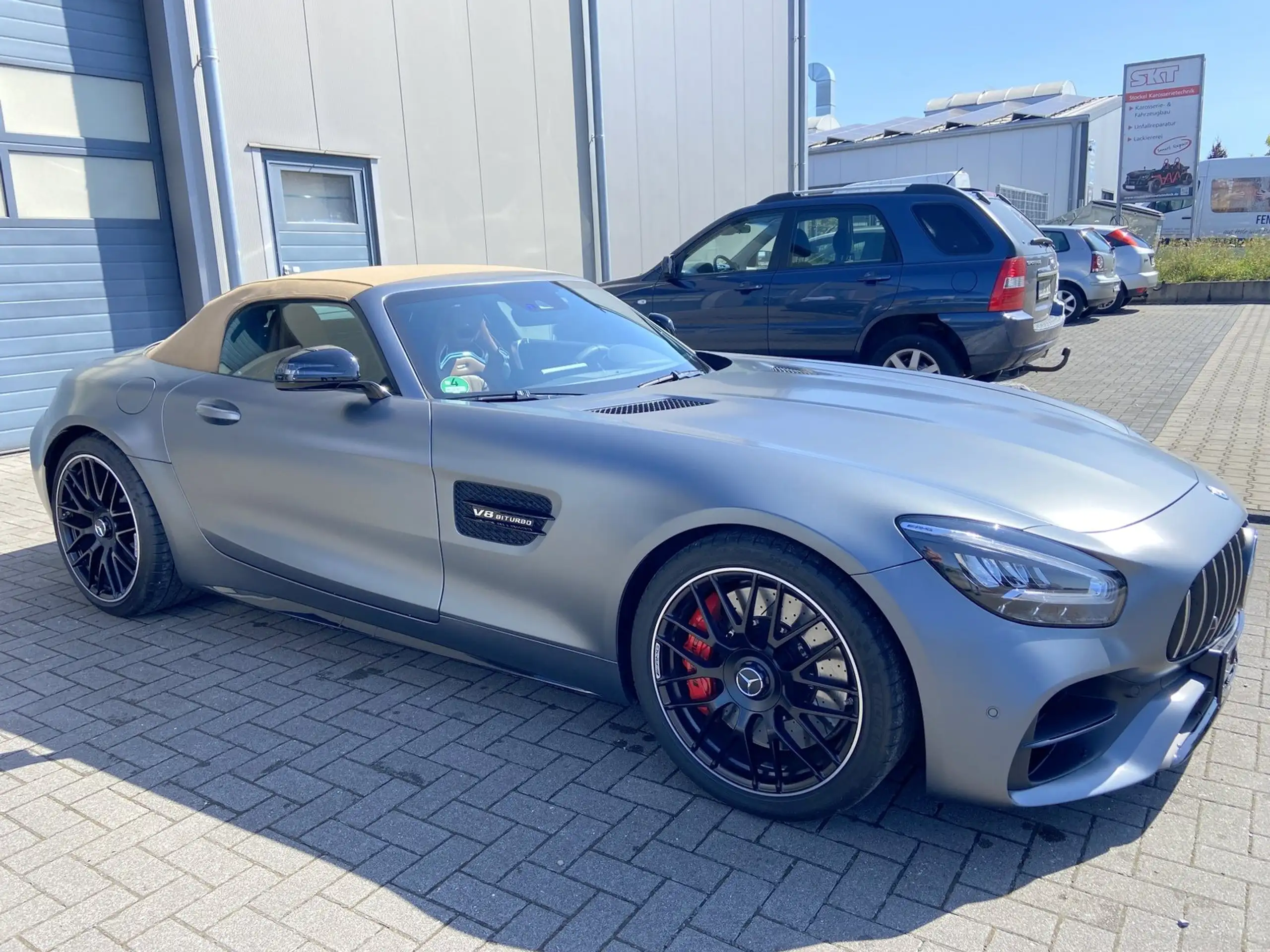 Mercedes-Benz - AMG GT