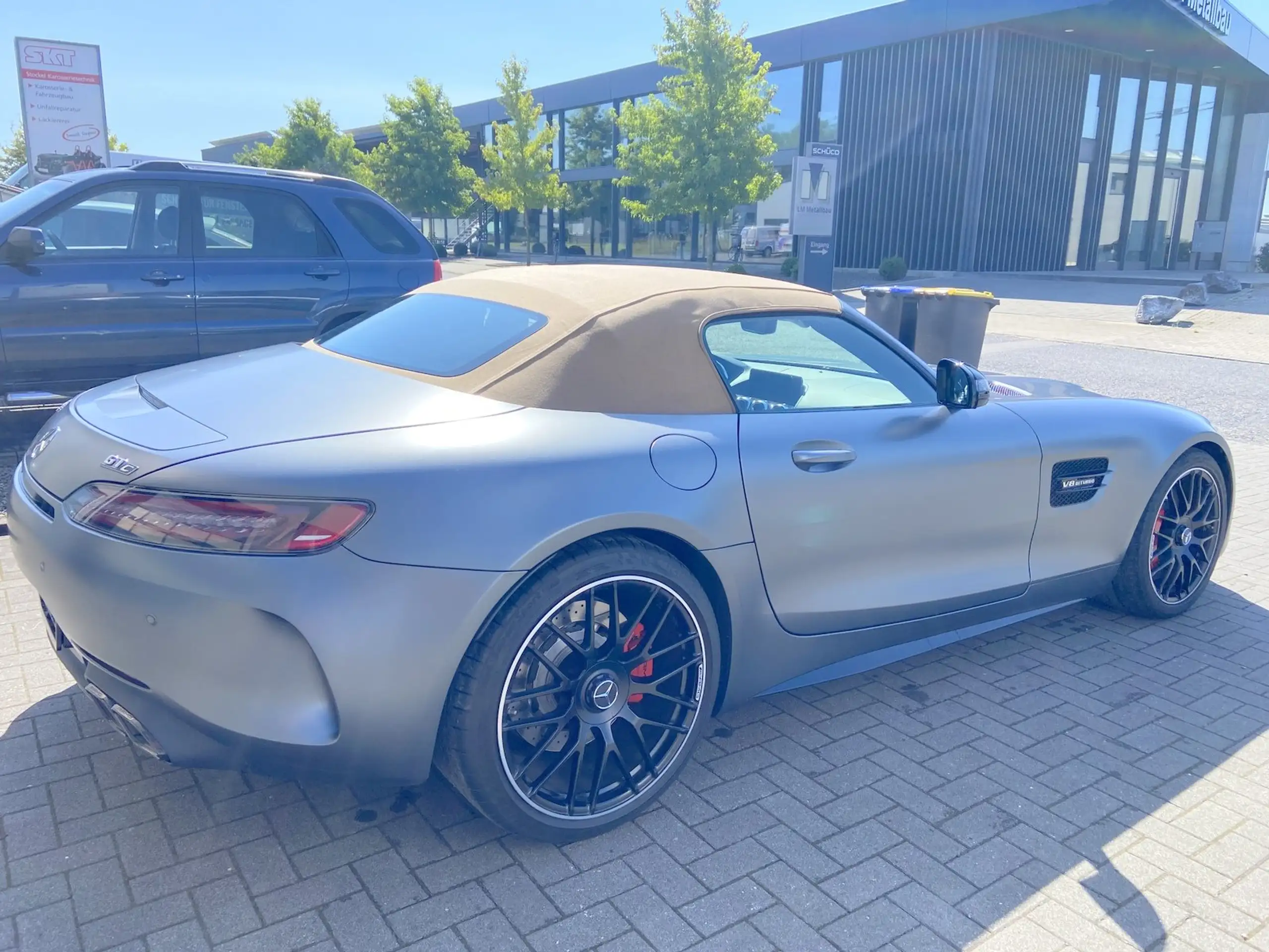 Mercedes-Benz - AMG GT