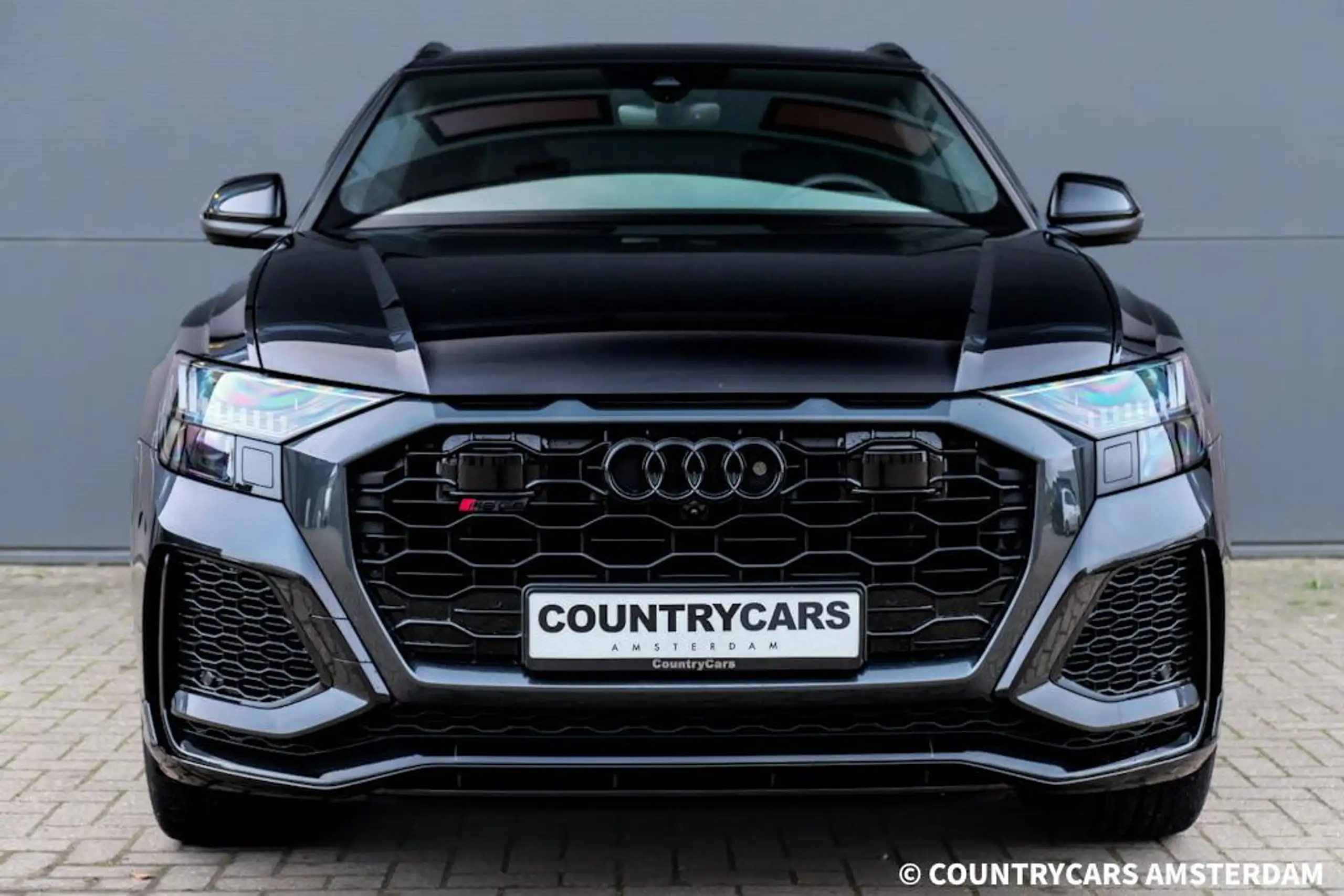 Audi - RS Q8