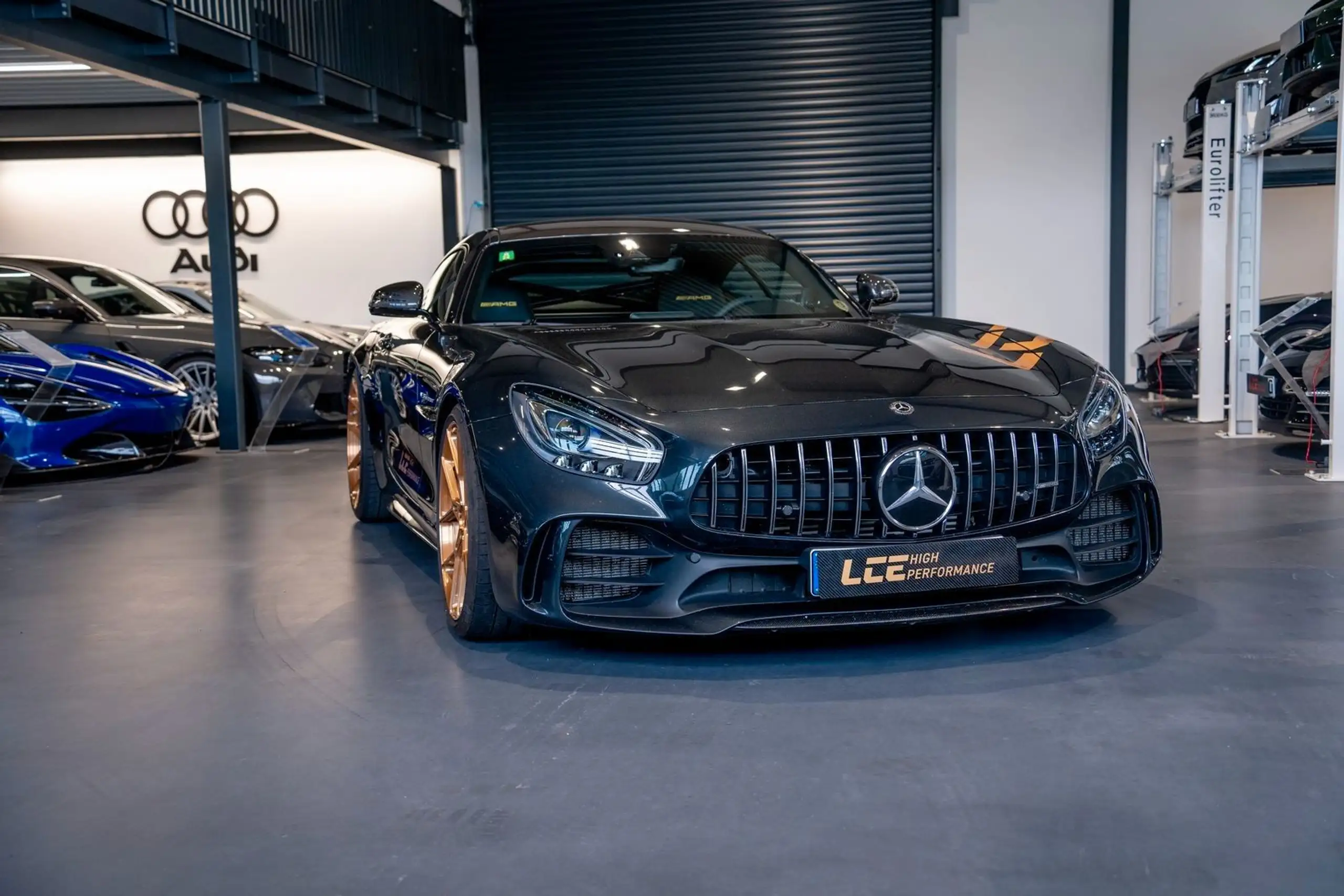 Mercedes-Benz - AMG GT