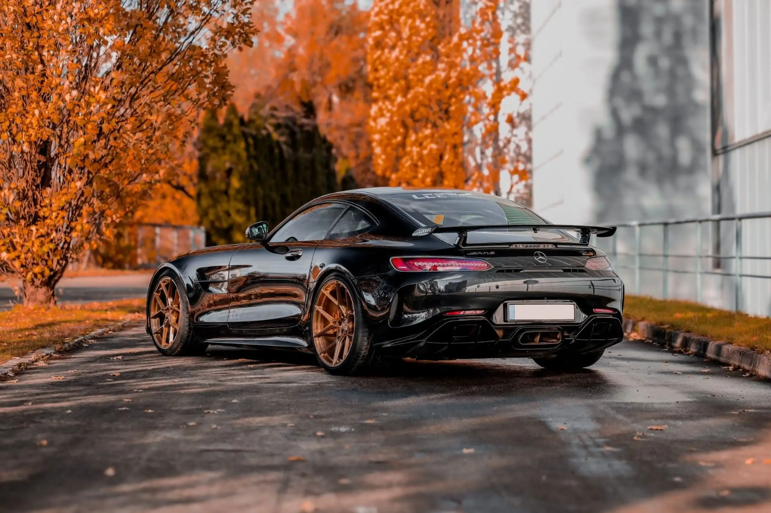 Mercedes-Benz - AMG GT