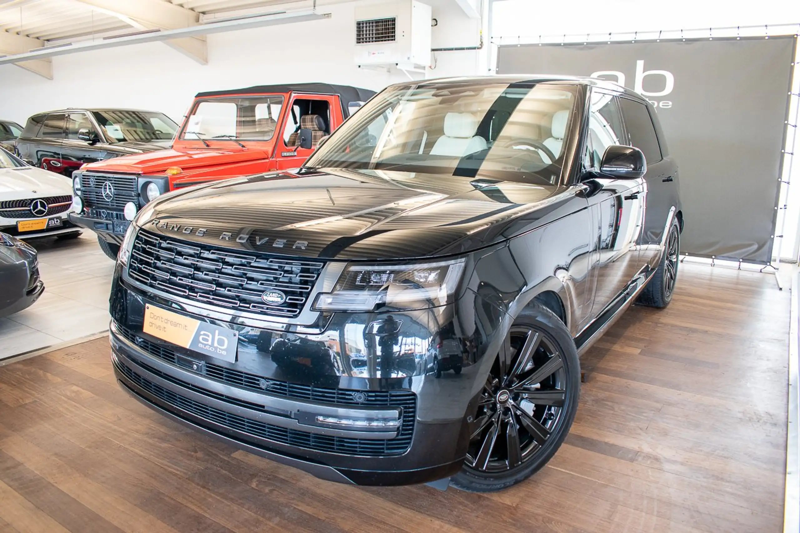 Land Rover - Range Rover