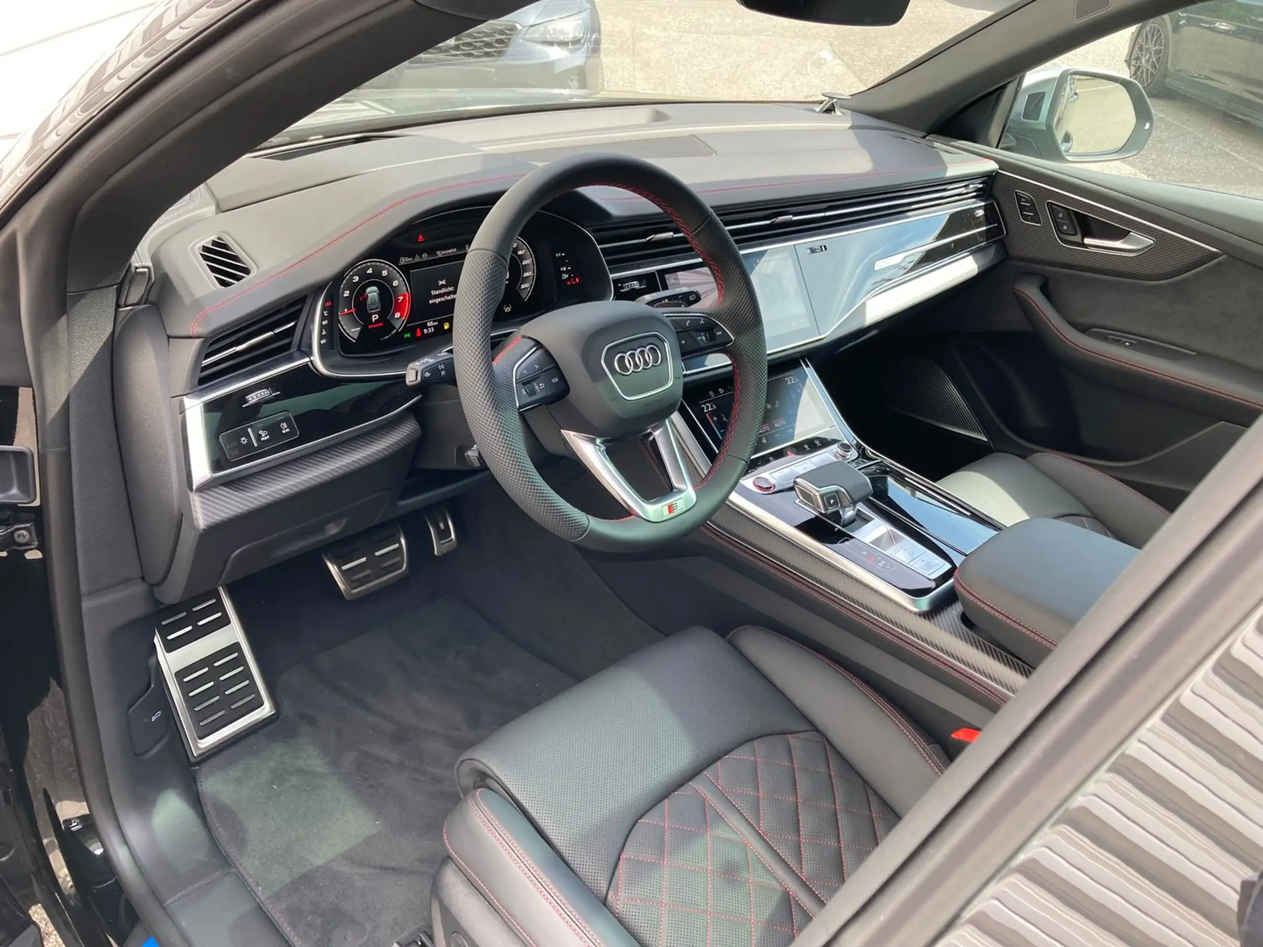 Audi - SQ8